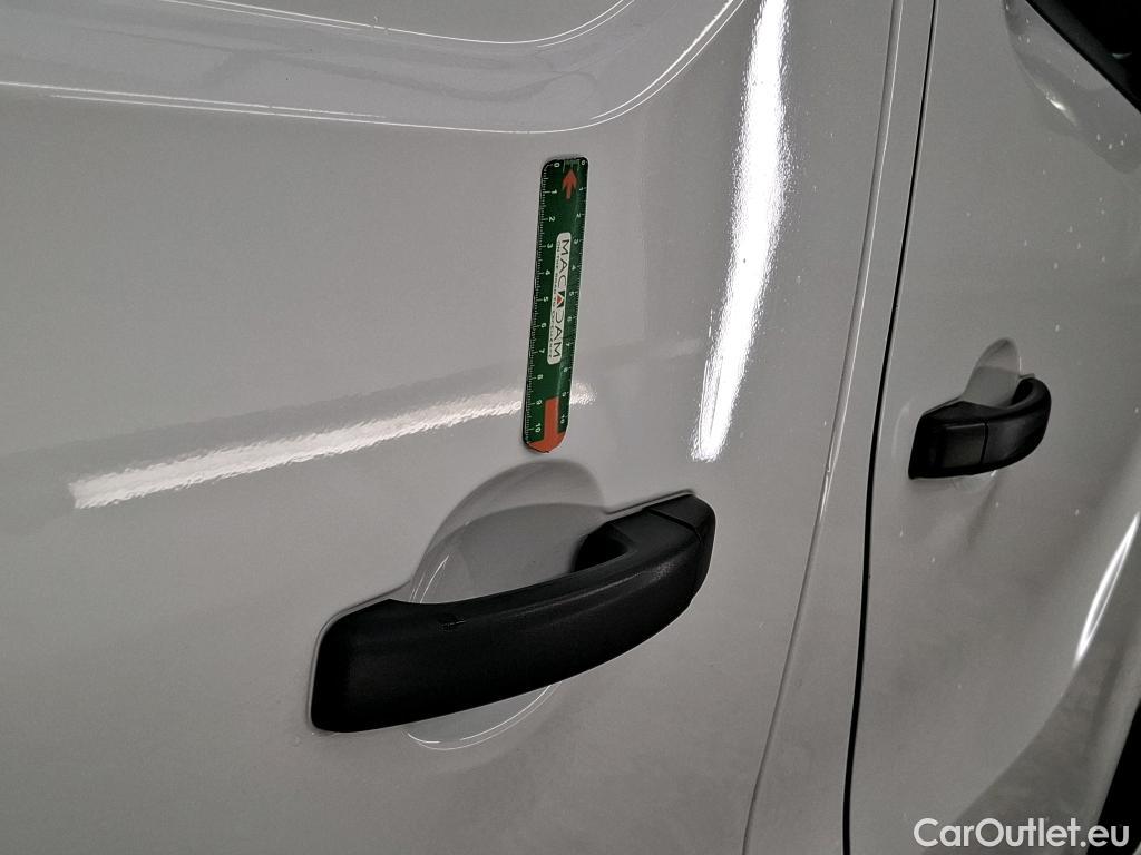  Renault  Trafic  III Fourgon L2H1 3T Grand Confort 2.0 dCi 130CV BVM6 E6d #18