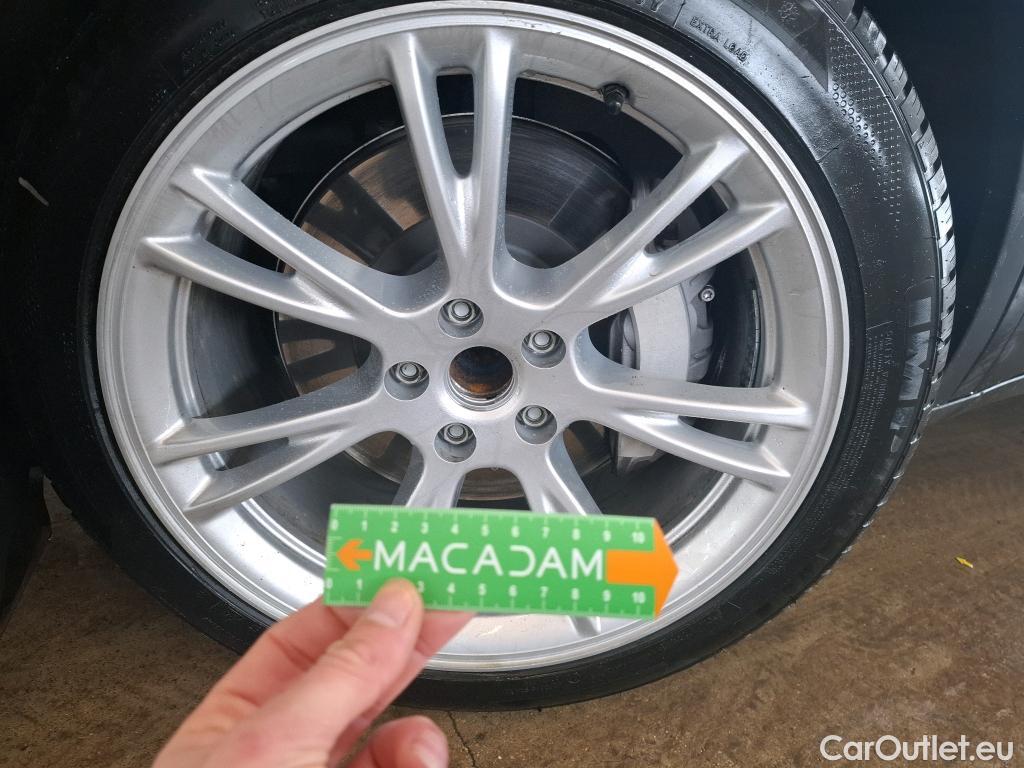  Tesla  Model Y TESLA  / 2021 / 5P / SUV RWD #1