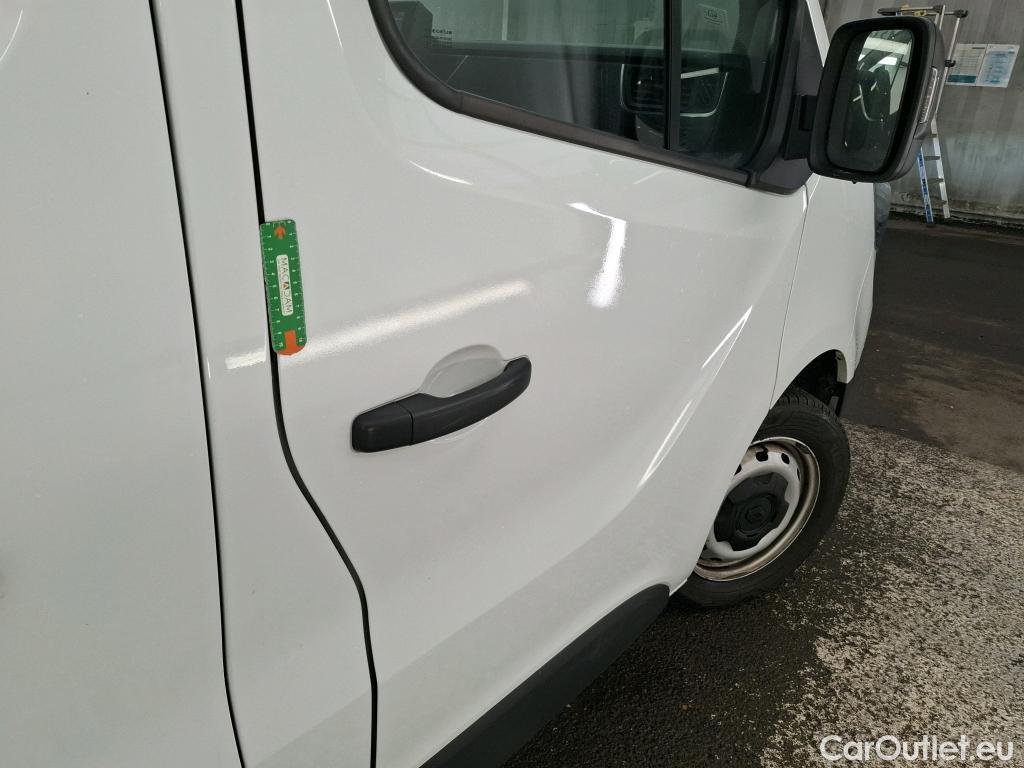  Renault  Trafic  III Fourgon L2H1 3T Grand Confort 2.0 dCi 130CV BVM6 E6d #19