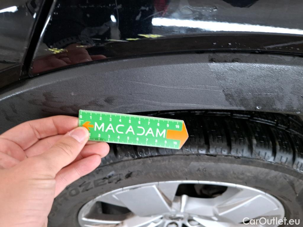  Volvo  XC 40 XC40 Momentum 2WD 1.5 130CV BVA8 E6d #26