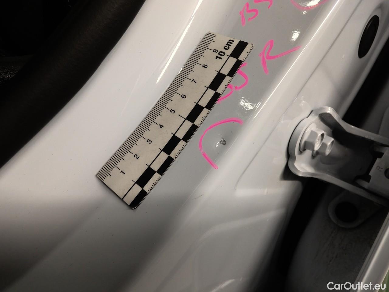  KIA  Cee'd ceed SW 1.6PHEV Advance 5d #20