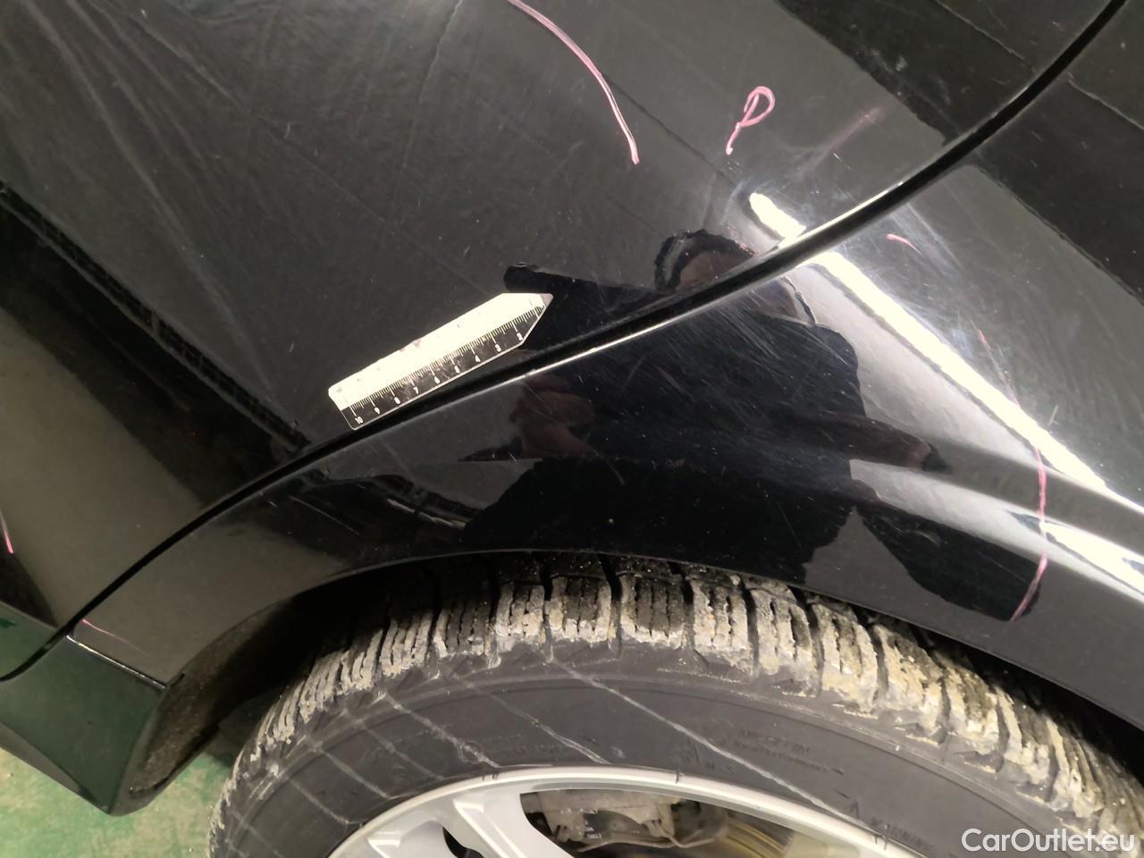  Volvo  V60  T6 350 Cor.Ed.Rec. AWD Aut #13