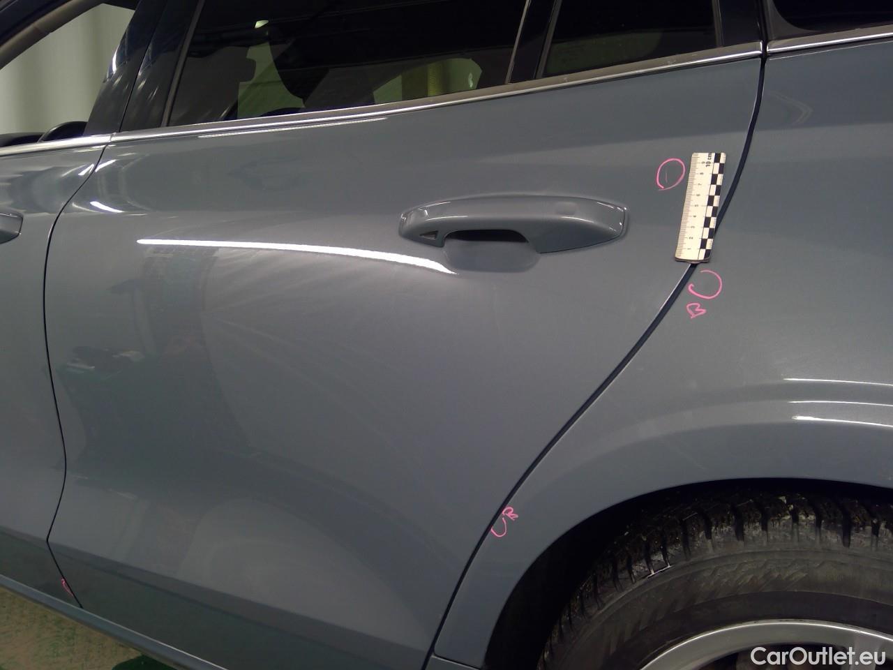  Volvo  V60  T6 350 Cor.Ed.Rec. AWD Aut #26