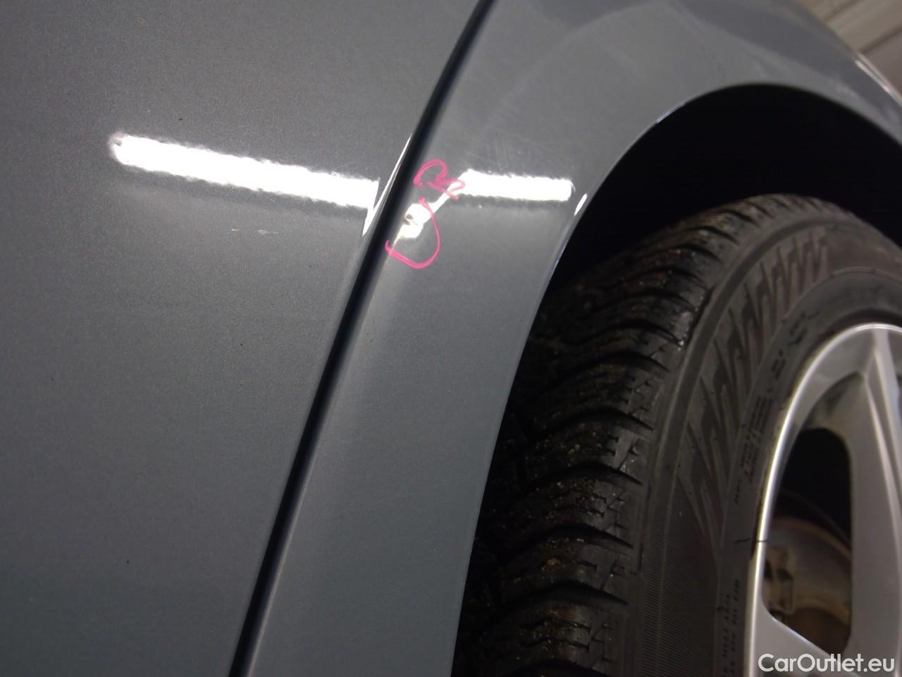  Volvo  V60  T6 350 Cor.Ed.Rec. AWD Aut #42