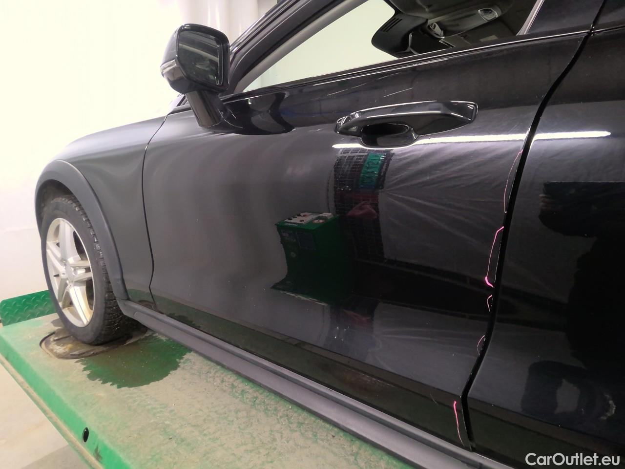  Volvo  V60  CC B4 D AWD Adv.SE Par.Aut #26