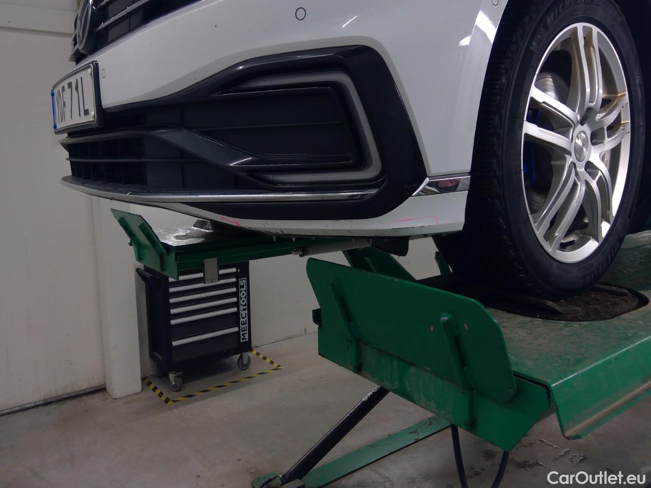  Volkswagen  Passat  Sp.Combi GTE #5