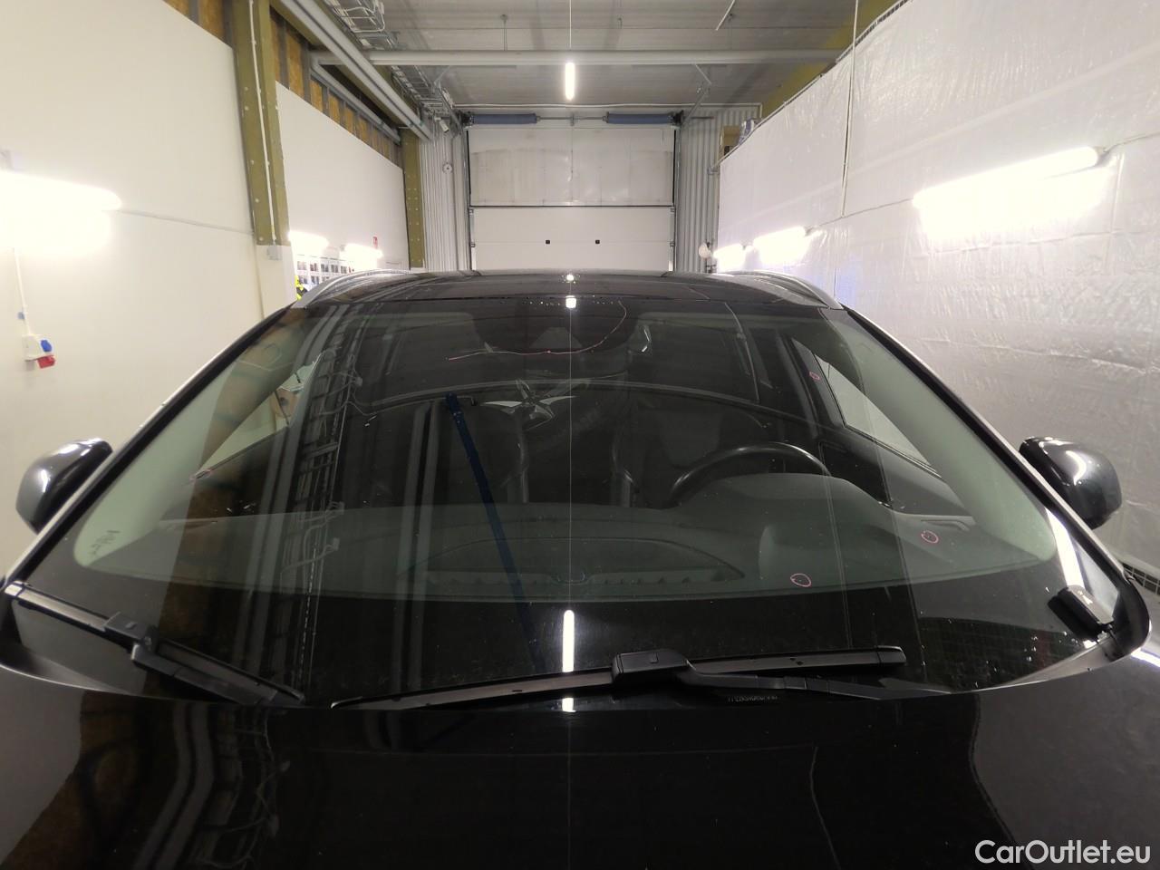  Volvo  V60  CC B4 D AWD Adv.SE Par.Aut #30