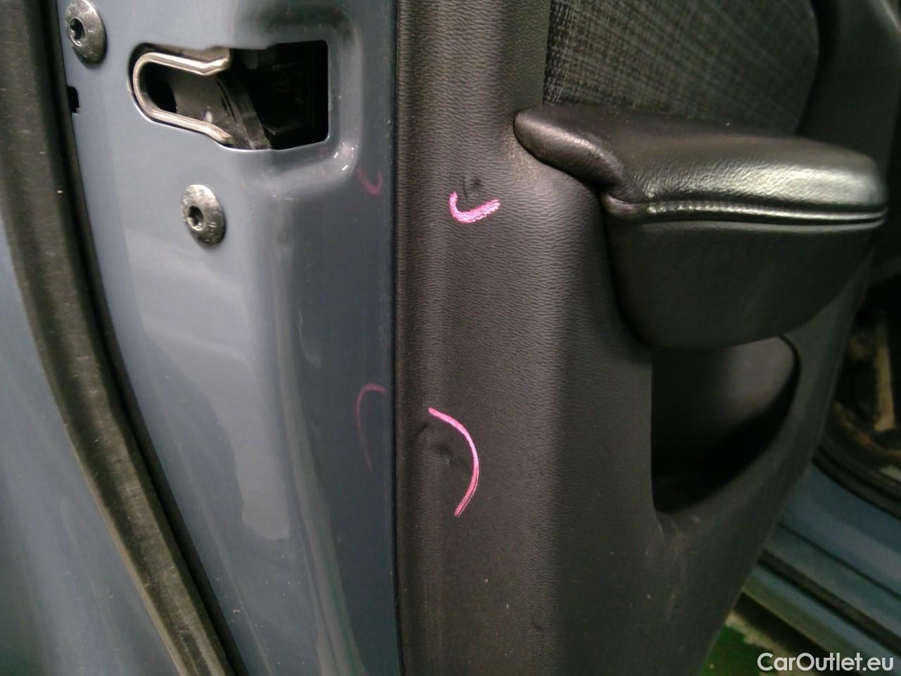  Volvo  V60  T6 350 Cor.Ed.Rec. AWD Aut #25