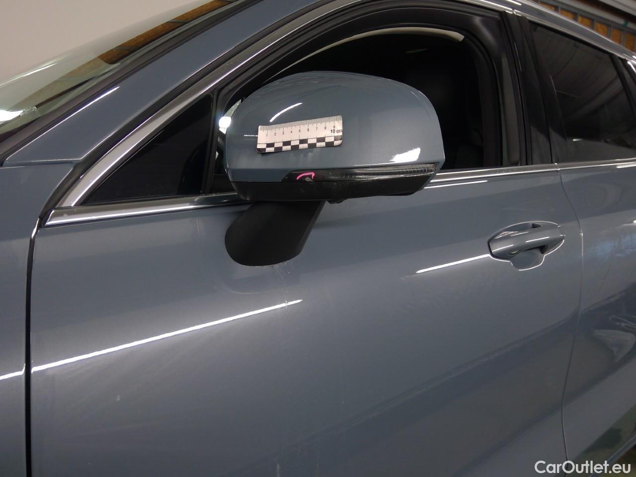  Volvo  V60  T6 350 Cor.Ed.Rec. AWD Aut #17