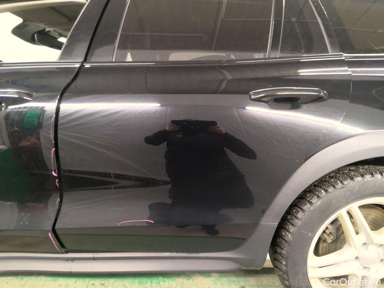  Volvo  V60  CC B4 D AWD Adv.SE Par.Aut #18