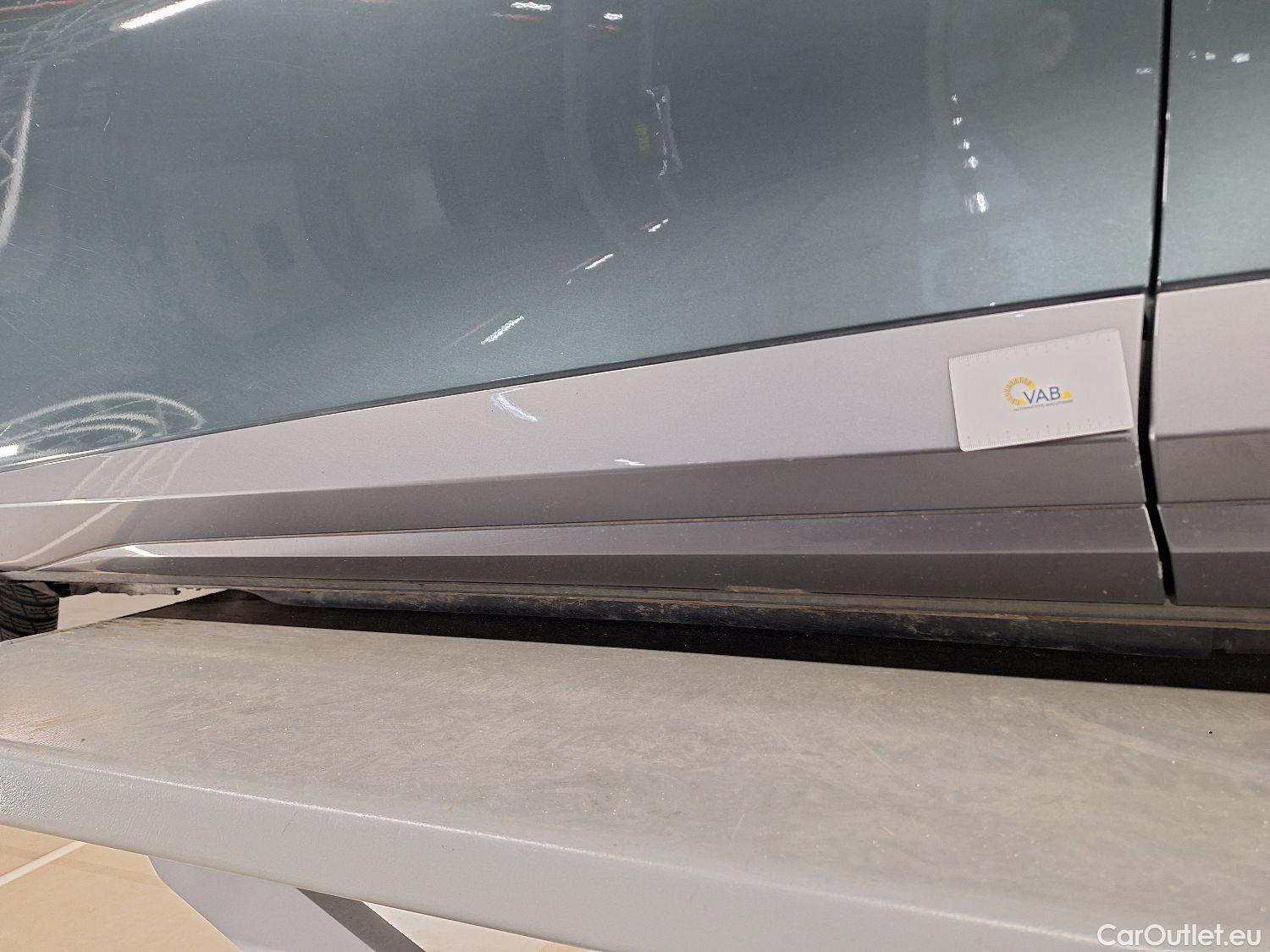  Cupra  Formentor Cupra,  '21 PHEV, CUPRA  1.4 e-HYBRID DSG VZ 5d #48