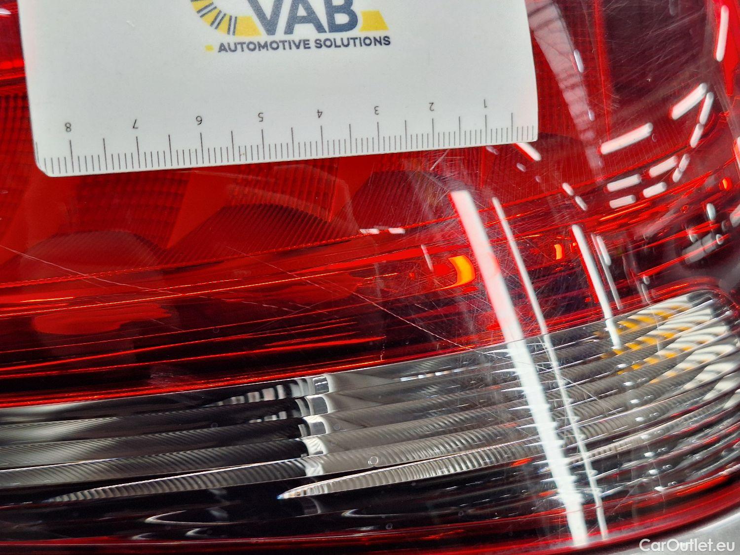  Mercedes  A-Klasse Mercedes, A-Class Berline '18, Mercedes-Benz  Limousine A 180d DCT Busine #26