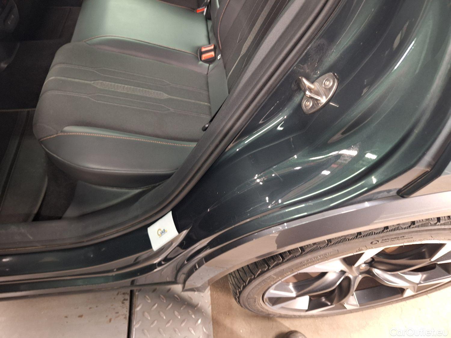  Cupra  Formentor Cupra,  '21 PHEV, CUPRA  1.4 e-HYBRID DSG VZ 5d #62