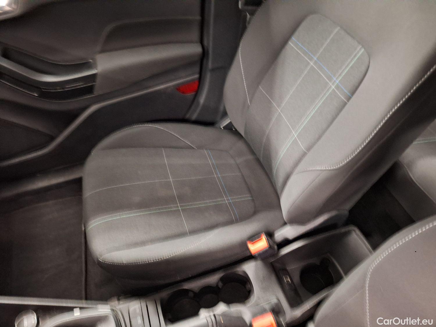  Ford  Fiesta Ford,  '17, Ford  1.1i 52kW Business Class 5d #24