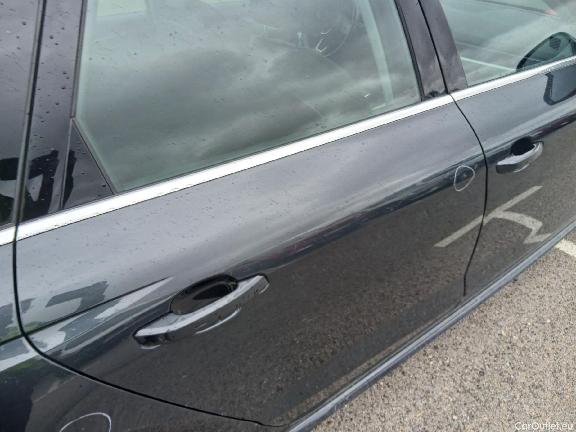  Audi  A4 AUDI  / 2019 / 5P / familiar Avant Advanced 35 TDI 120kW S tronic #23