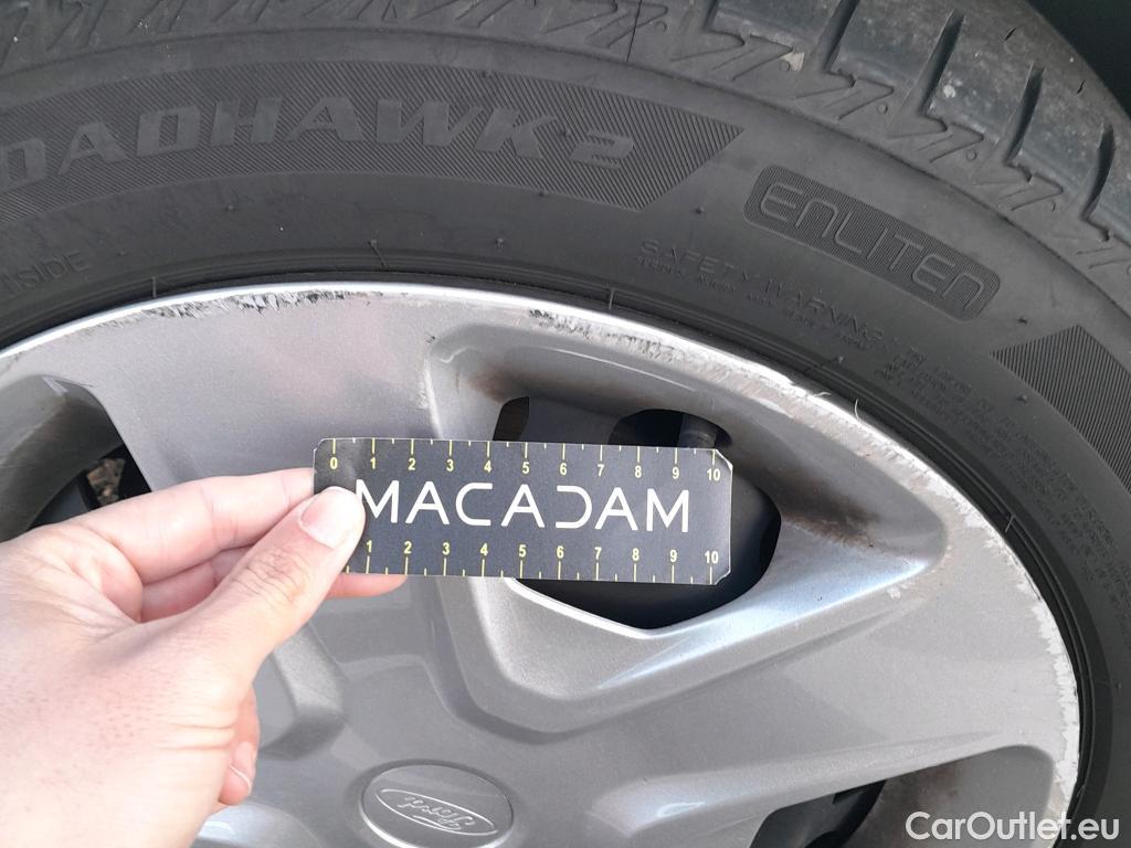  Ford  Fiesta FORD  5p 7G berlina con portón 1.5 TDCi 63kW Trend 5p #32