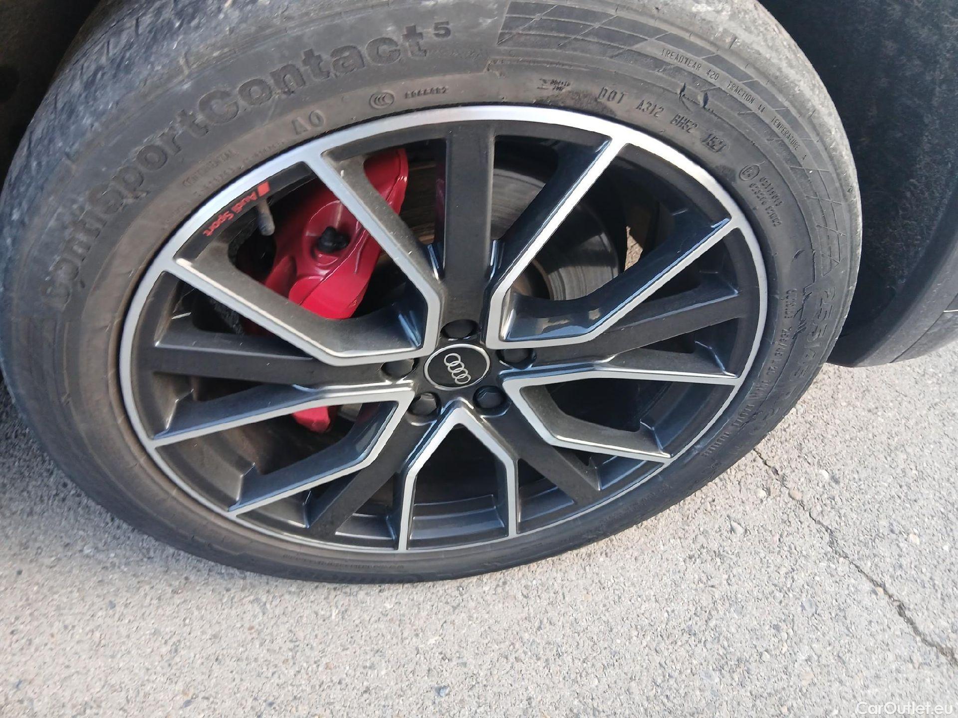  Audi  Q5 AUDI  SPORTBACK / 2020 / 5P / todoterreno Black Line 55 TFSI e quattro-ultra #6