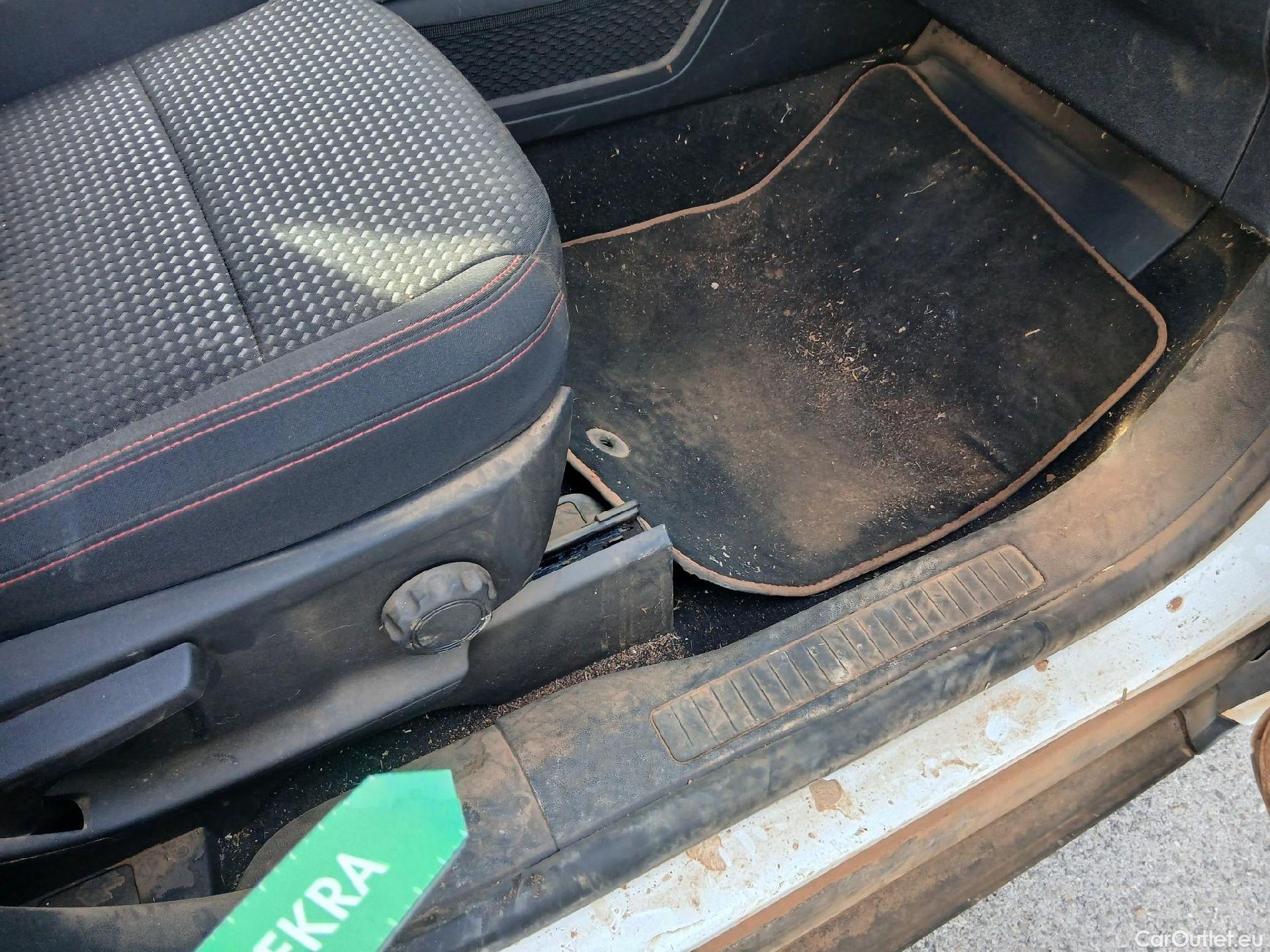  Ford  Kuga  Hybrid ST-Line 2.5 190CV ATV E6d #3