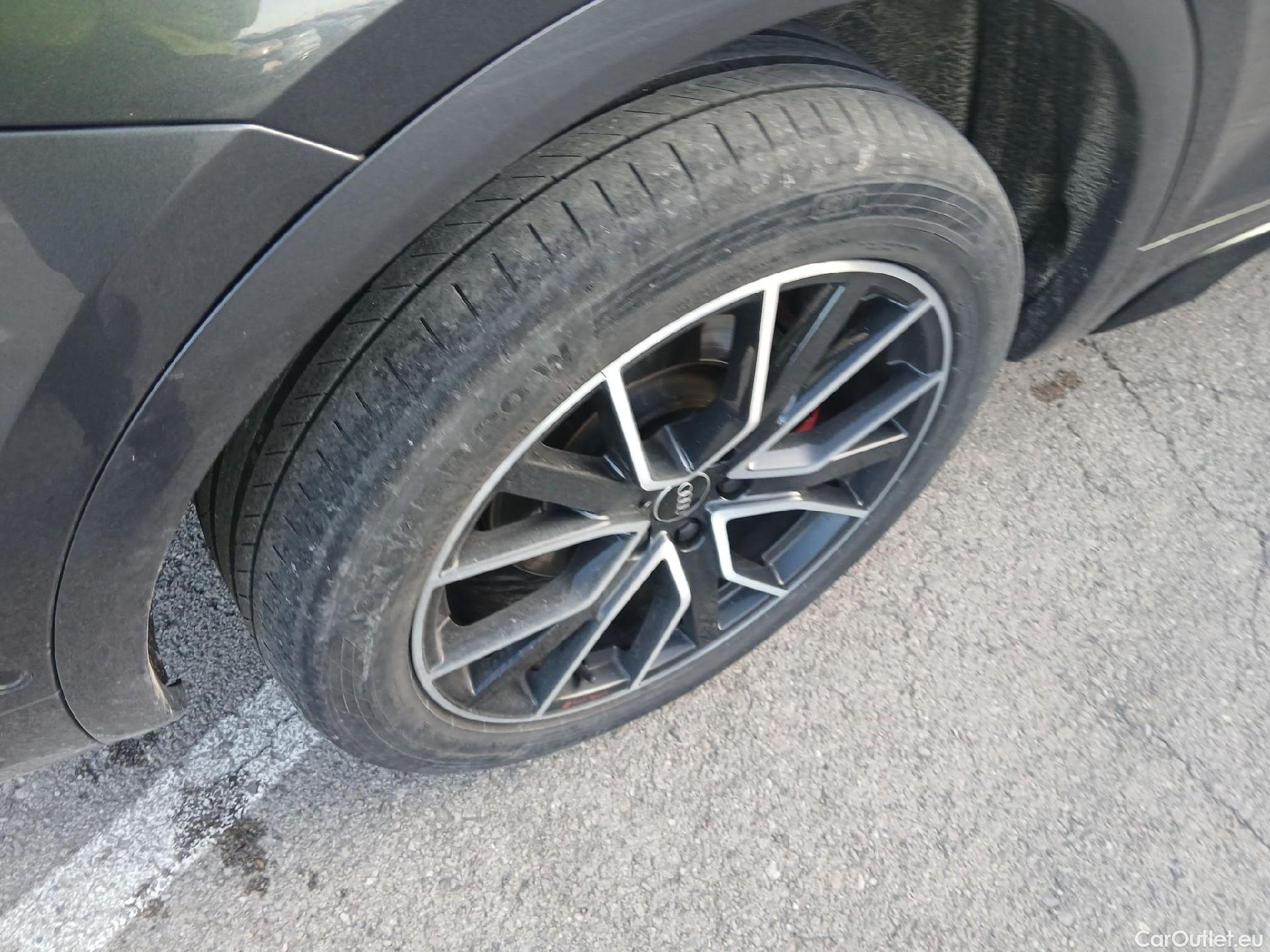  Audi  Q5 AUDI  SPORTBACK / 2020 / 5P / todoterreno Black Line 55 TFSI e quattro-ultra #11