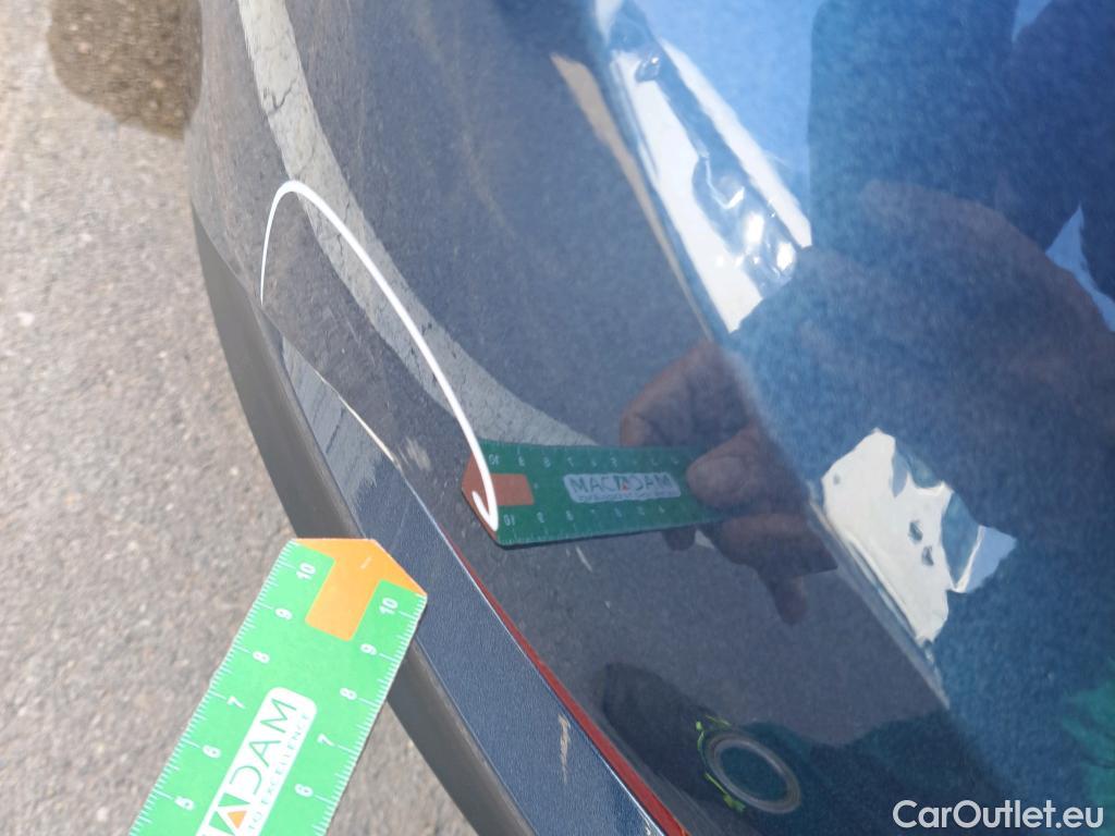  Ford  Focus FORD  / 2018 / 5P / familiar 1.5 Ecoblue 88kW Titanium Sportbr. #40