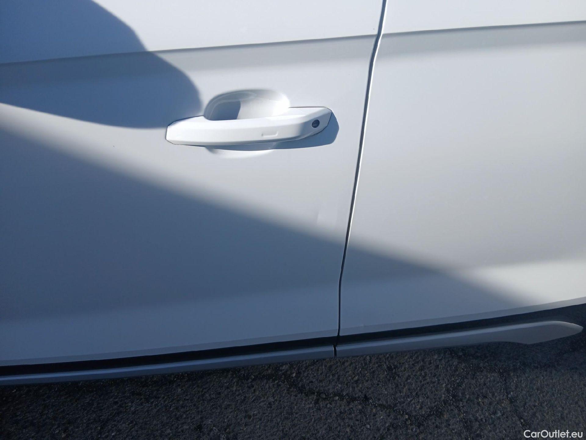  Land Rover  Discovery AUDI Q5 / 2020 / 5P / todoterreno Advanced 35 TDI 120kW S tronic #4