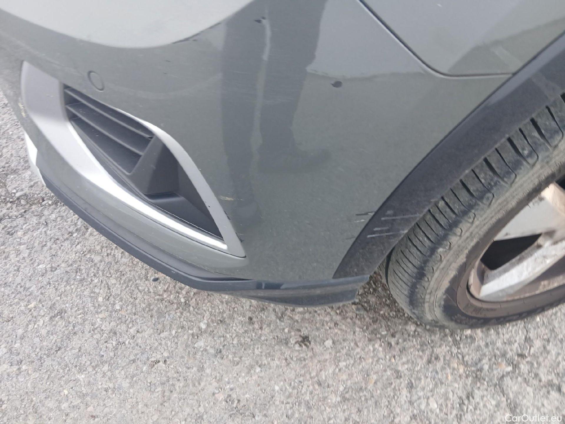  Audi  Q3 AUDI  / 2018 / 5P / todoterreno Advanced 35 TDI 110kW (150CV) S tronic (AC5) #3