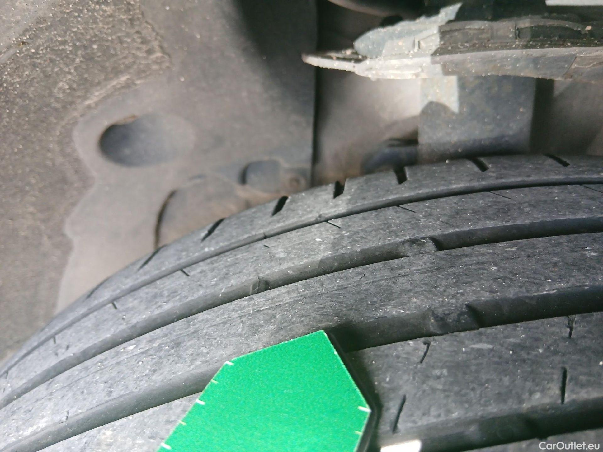  Bmw  X1 BMW  / 2019 / 5P / todoterreno sDrive16d Business #5