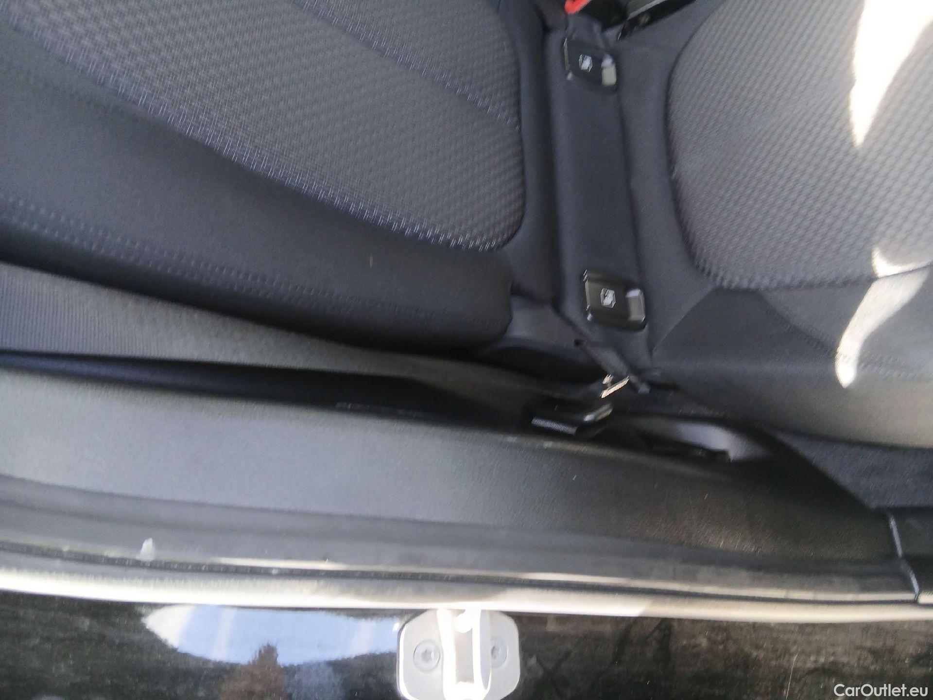  Bmw  X1 BMW  / 2019 / 5P / todoterreno sDrive16d Business #42