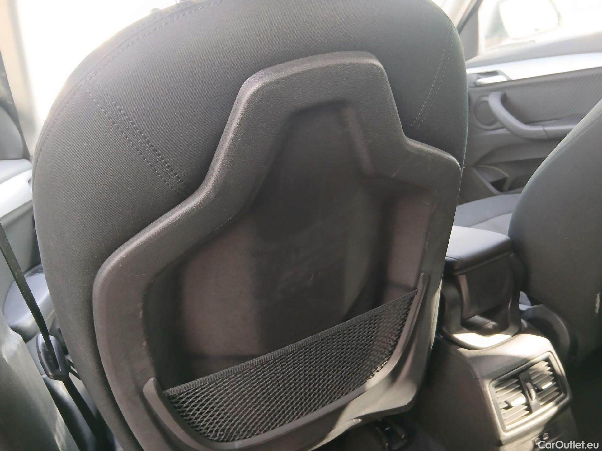  Bmw  X1 BMW  / 2019 / 5P / todoterreno sDrive16d Business #25