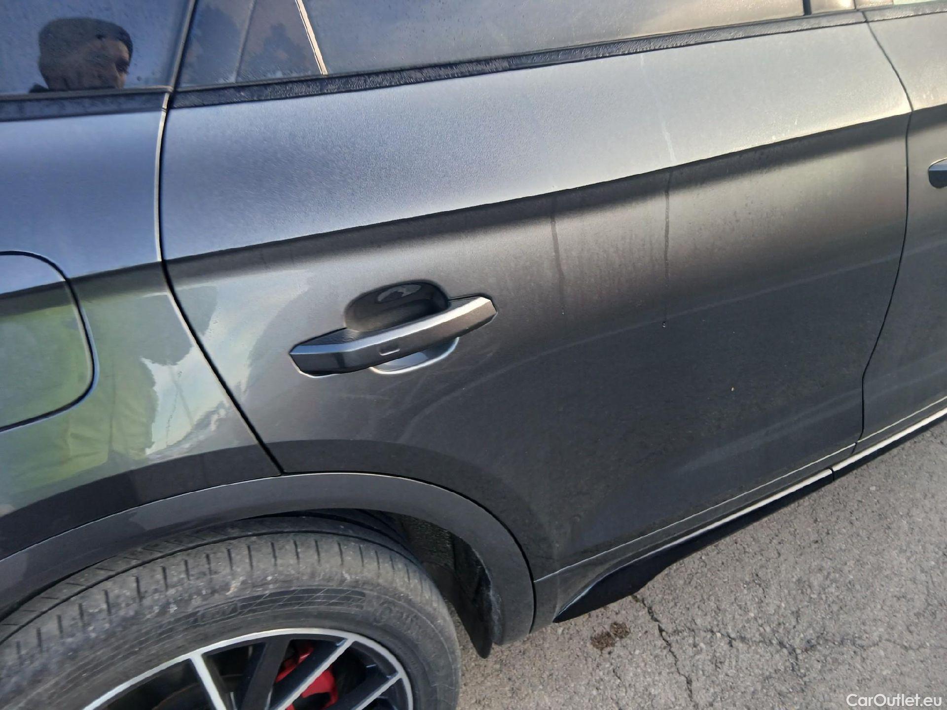  Audi  Q5 AUDI  SPORTBACK / 2020 / 5P / todoterreno Black Line 55 TFSI e quattro-ultra #24