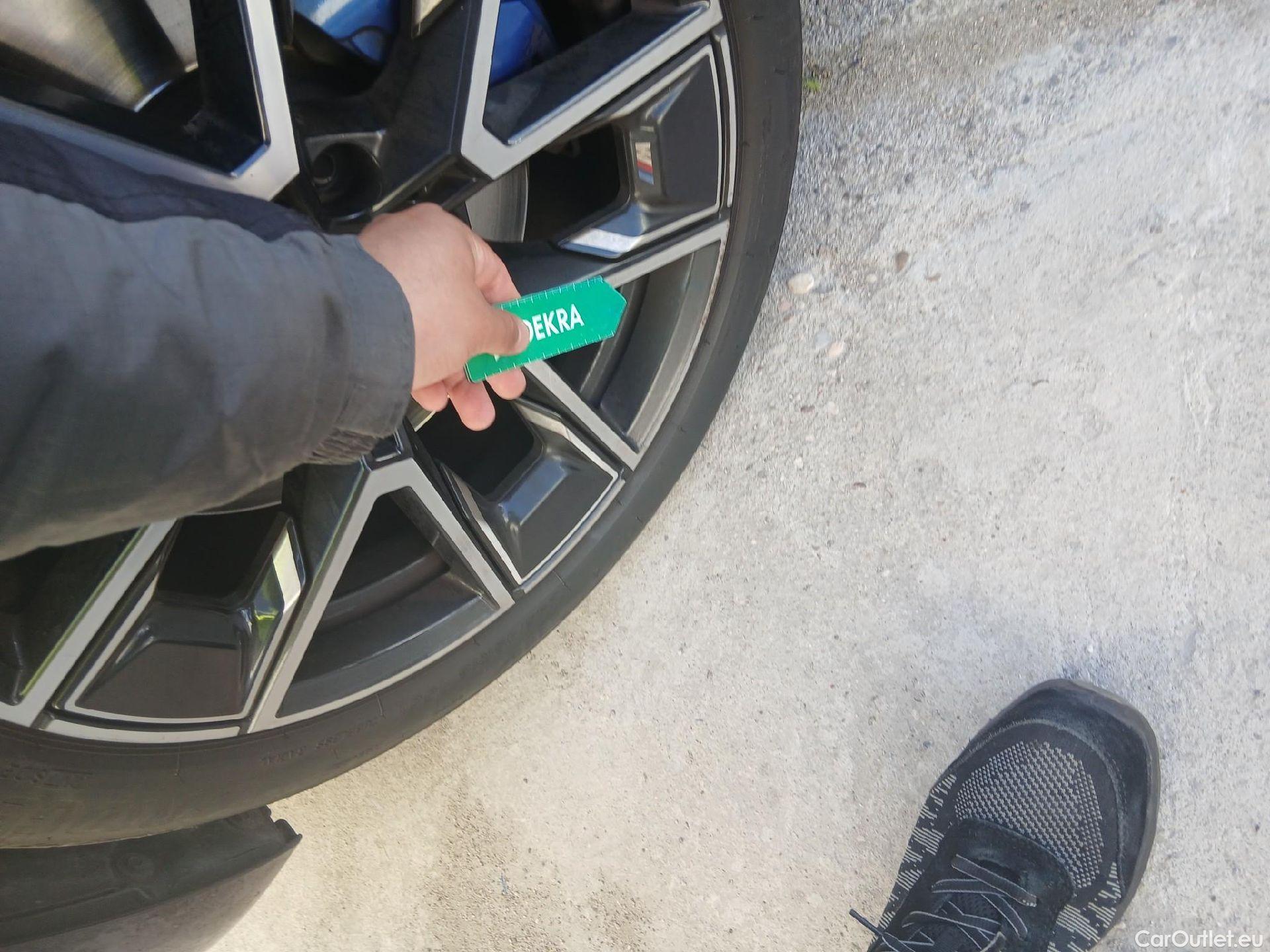  Bmw  Serie 4 BMW  / 2020 / 5P / berlina con portón Gran Coupé 420d #9