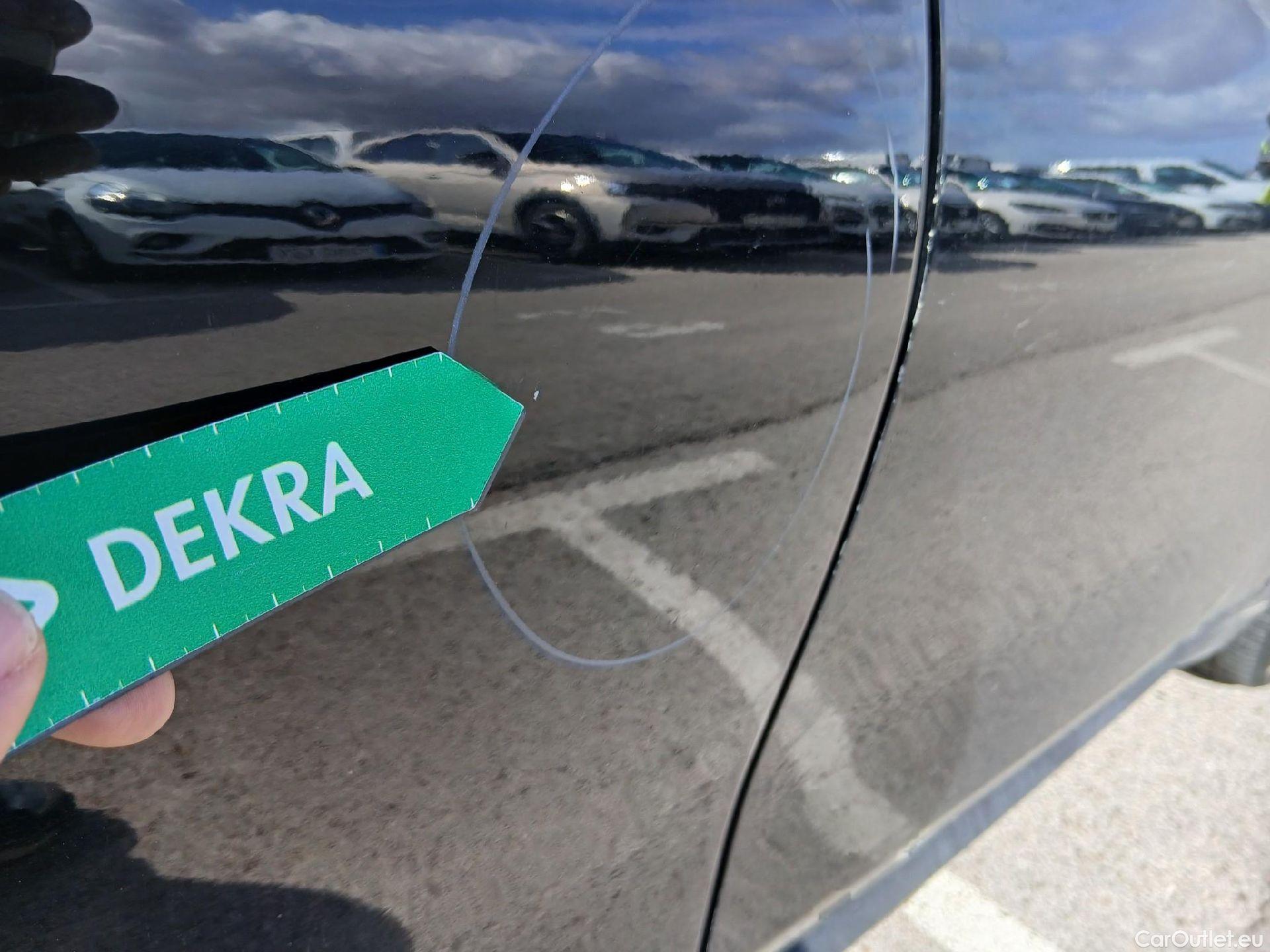  Bmw  X1 BMW  / 2019 / 5P / todoterreno sDrive16d Business #41