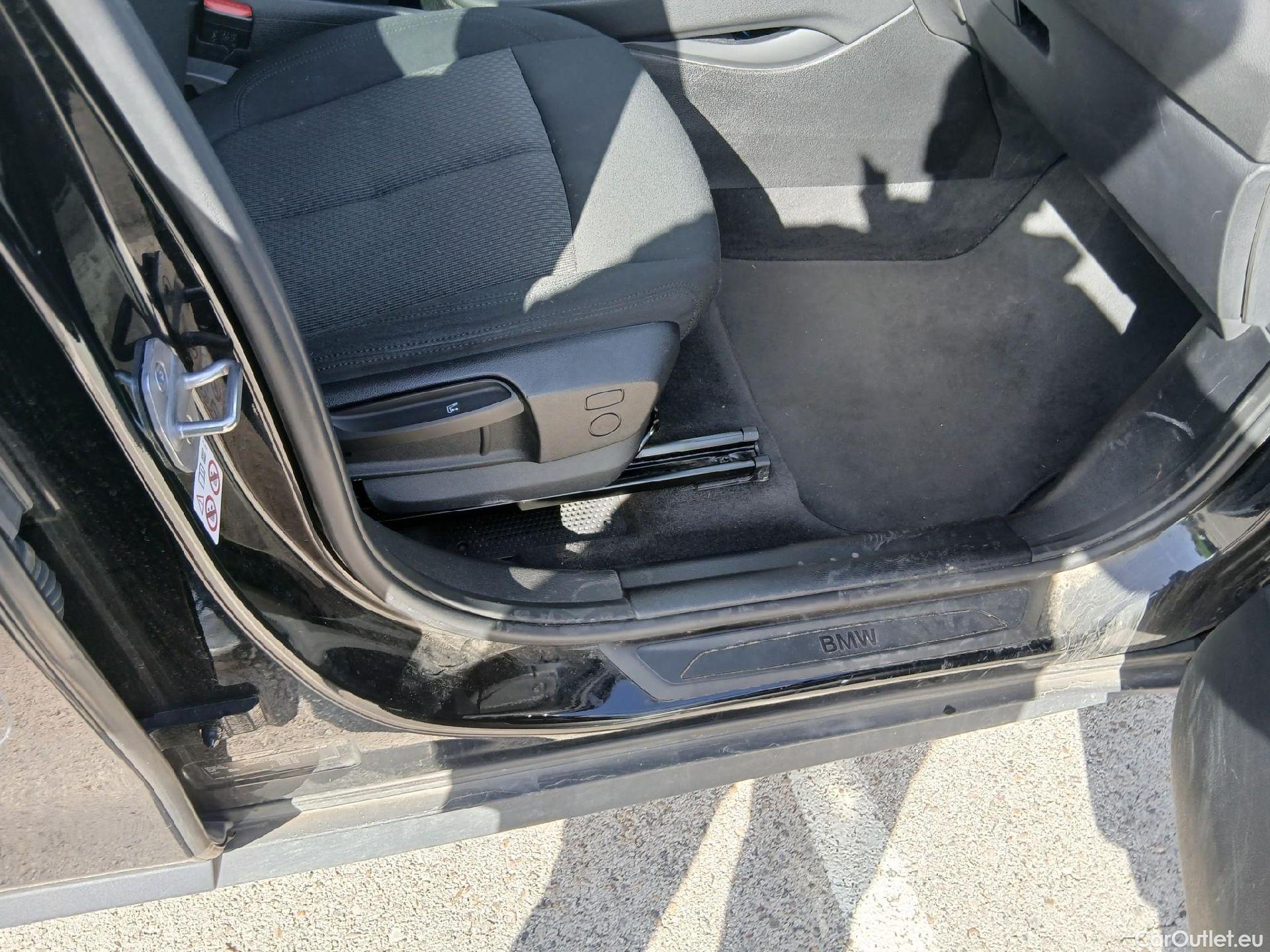  Bmw  X1 BMW  / 2019 / 5P / todoterreno sDrive16d Business #49