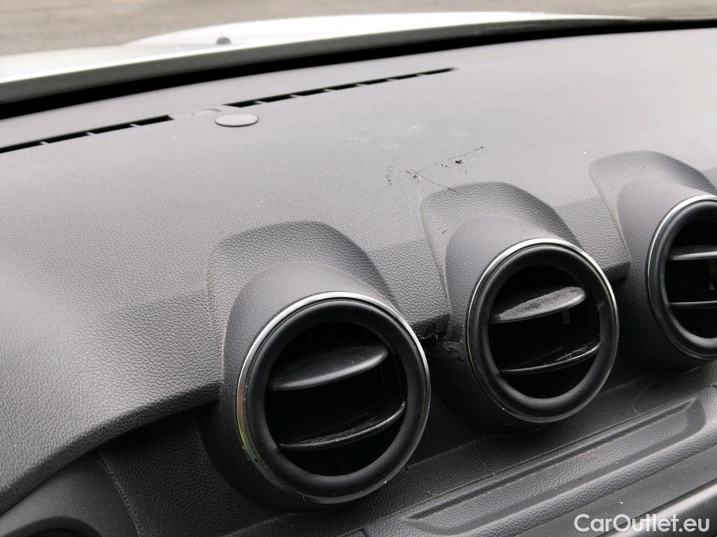  Dacia  Duster DACIA  / 2018 / 5P / todoterreno Essential Blue dCi 85kW (115CV) 4X4 #20