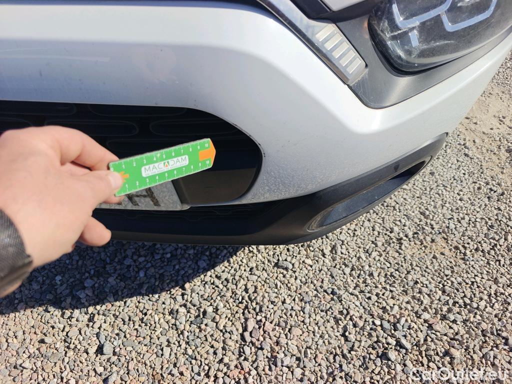  Citroen  C3 CITROEN  / 2020 / 5P / berlina con portón BlueHDi 75KW (100CV) S&S FEEL #27