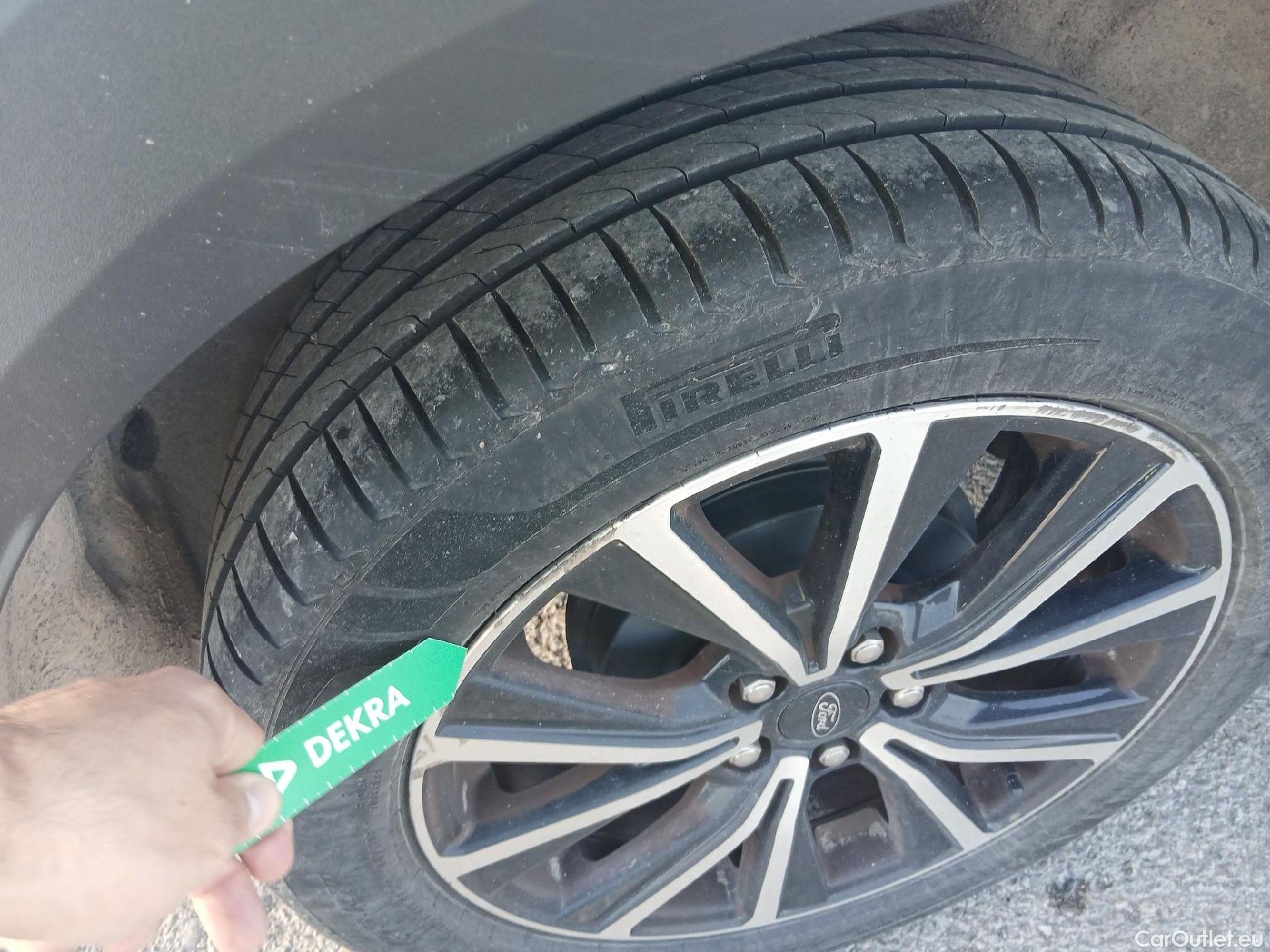  Ford  Puma FORD  / 2019 / 5P / todoterreno 1.0 EcoBoost 92kW (125cv) Titanium MHEV #14