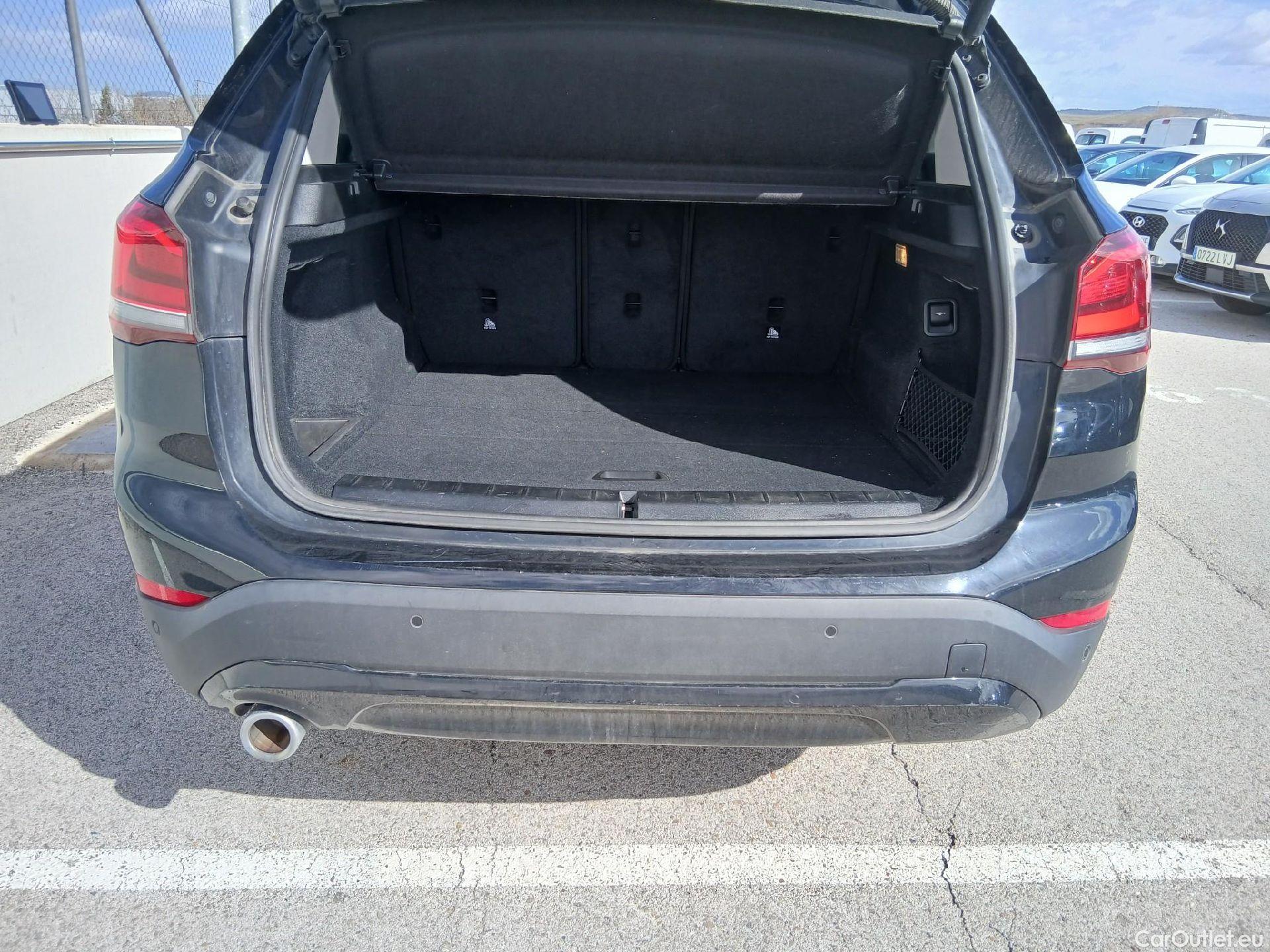  Bmw  X1 BMW  / 2019 / 5P / todoterreno sDrive16d Business #26