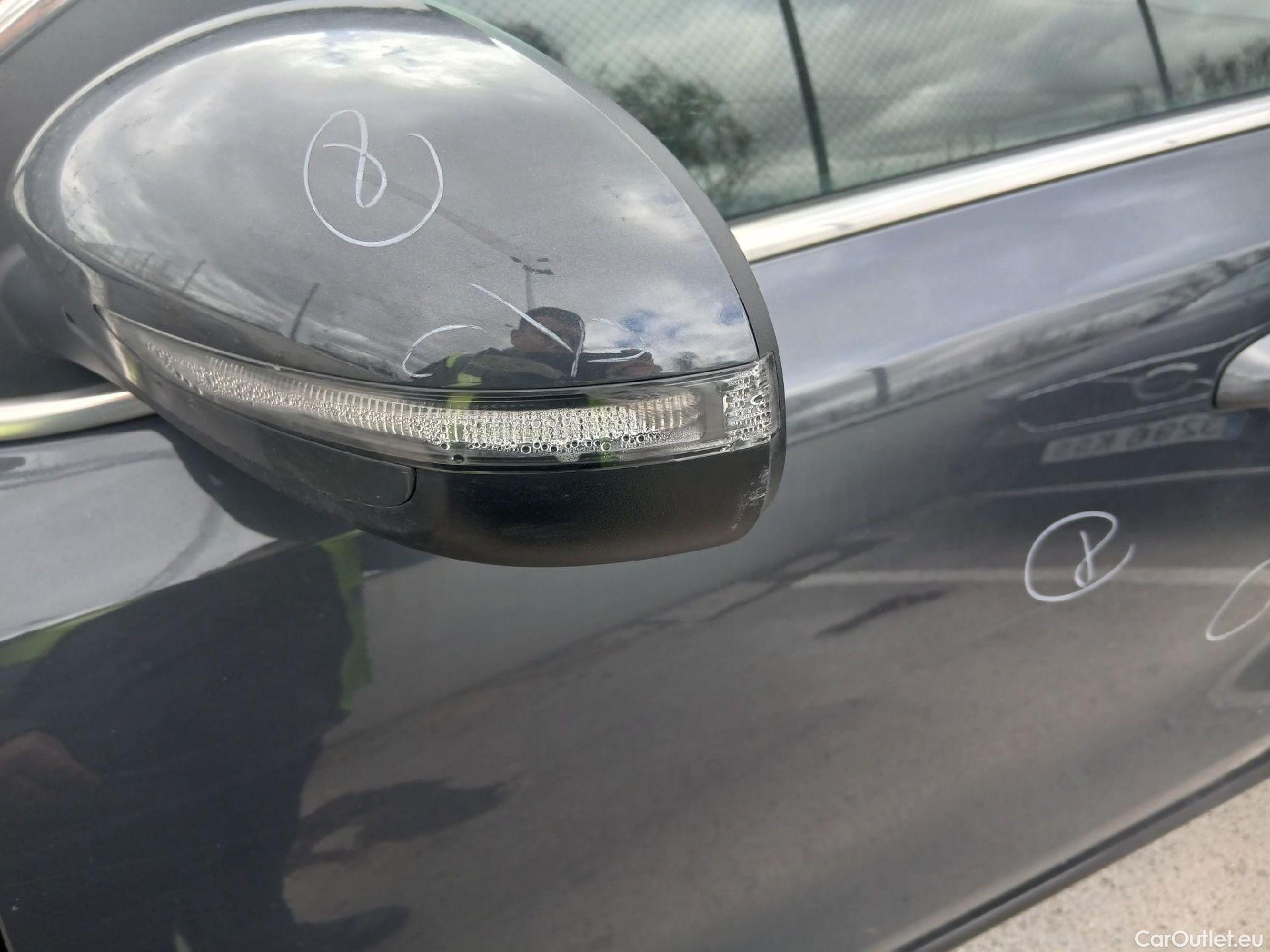  KIA  Sportage KIA  / 2018 / 5P / todoterreno 1.6 MHEV Business 100kW (136CV) 4x2 #30