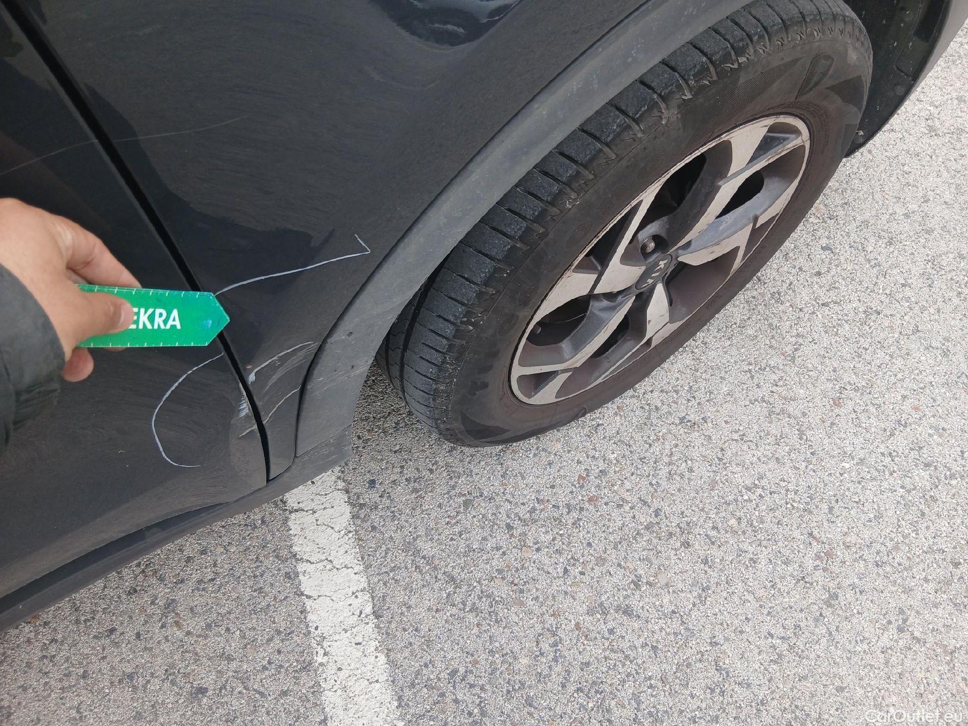  KIA  Sportage KIA  / 2018 / 5P / todoterreno 1.6 MHEV Business 100kW (136CV) 4x2 #47