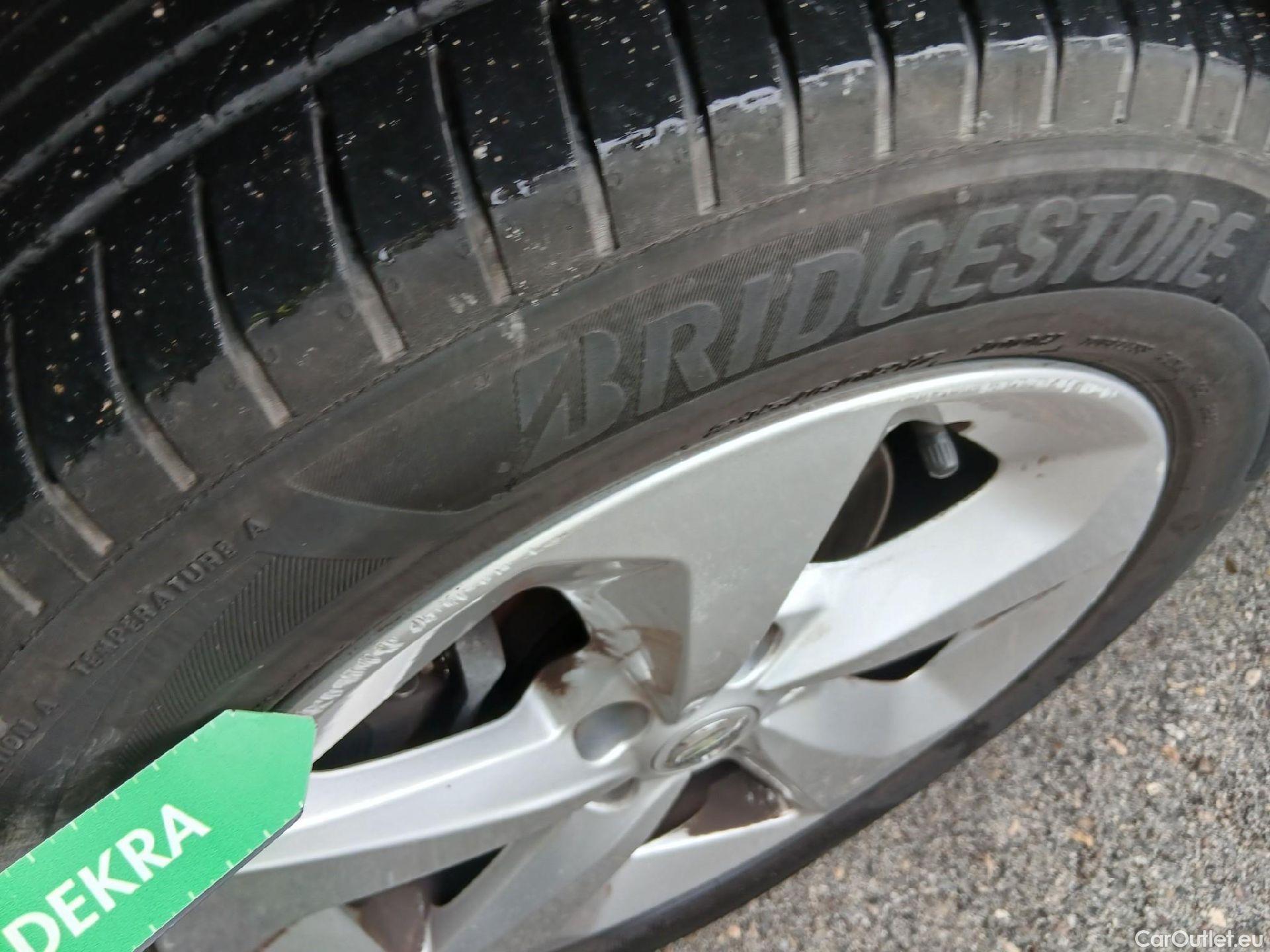  Nissan  Qashqai NISSAN  / 2017 / 5P / todoterreno dCi 150CV (110kW) 4WD ACENTA #2