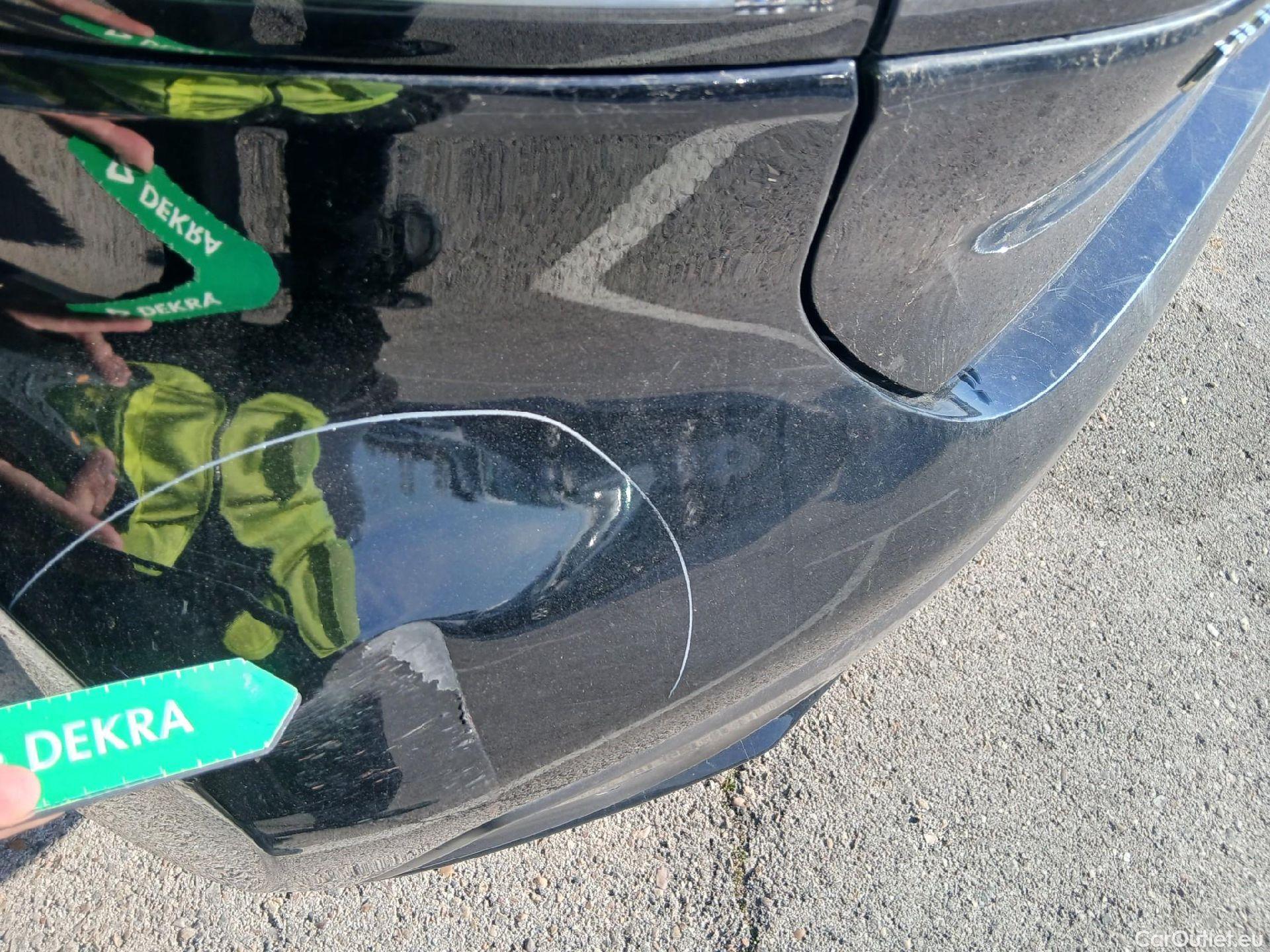  Hyundai   Ioniq HYUNDAI / 2019 / 5P / berlina con portón 1.6 GDI HEV Tecno DCT #16