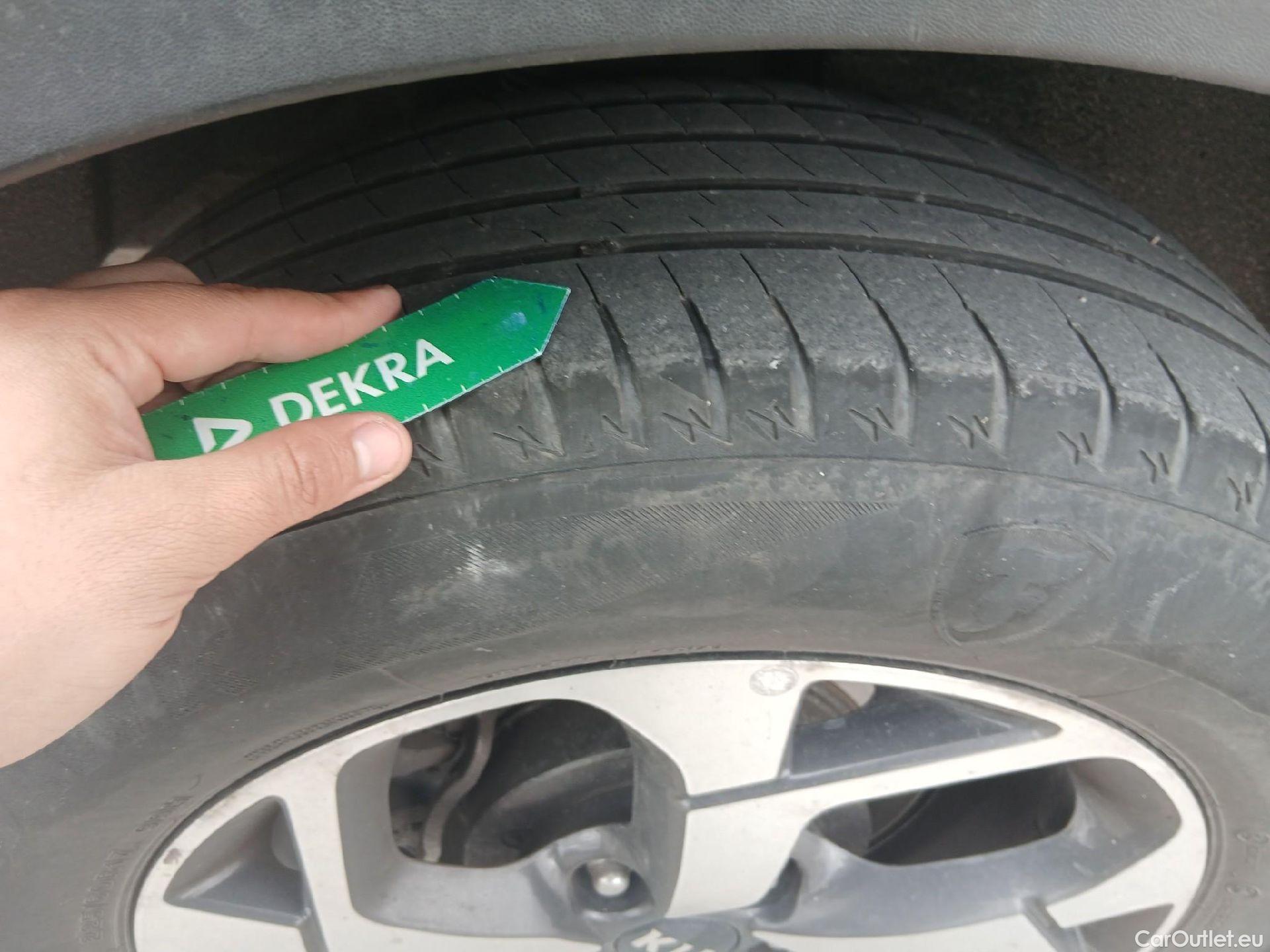  KIA  Sportage KIA  / 2018 / 5P / todoterreno 1.6 MHEV Business 100kW (136CV) 4x2 #5