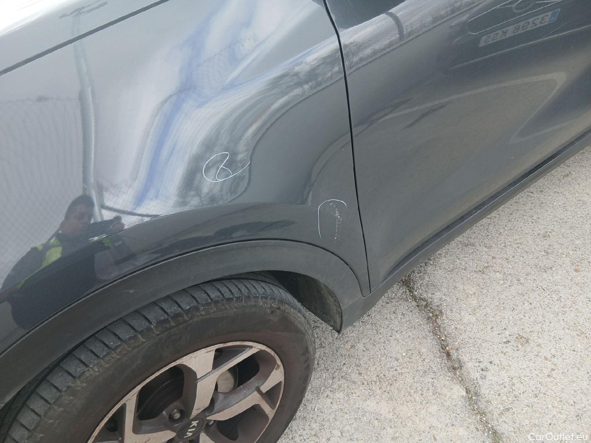  KIA  Sportage KIA  / 2018 / 5P / todoterreno 1.6 MHEV Business 100kW (136CV) 4x2 #26