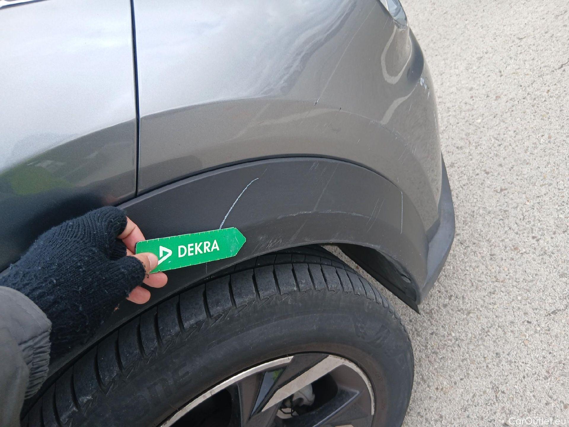  Nissan  Juke NISSAN  / 2019 / 5P / crossover DIG-T 84 kW (114 CV) DCT 7 V N-Connecta #32