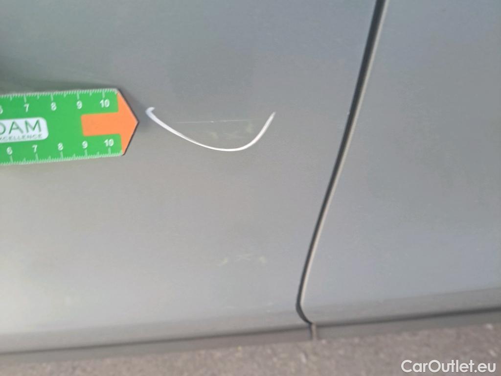  Mercedes  GLA   200 d (247.712)AMG AMG Line 150CV AT8 E6d #5