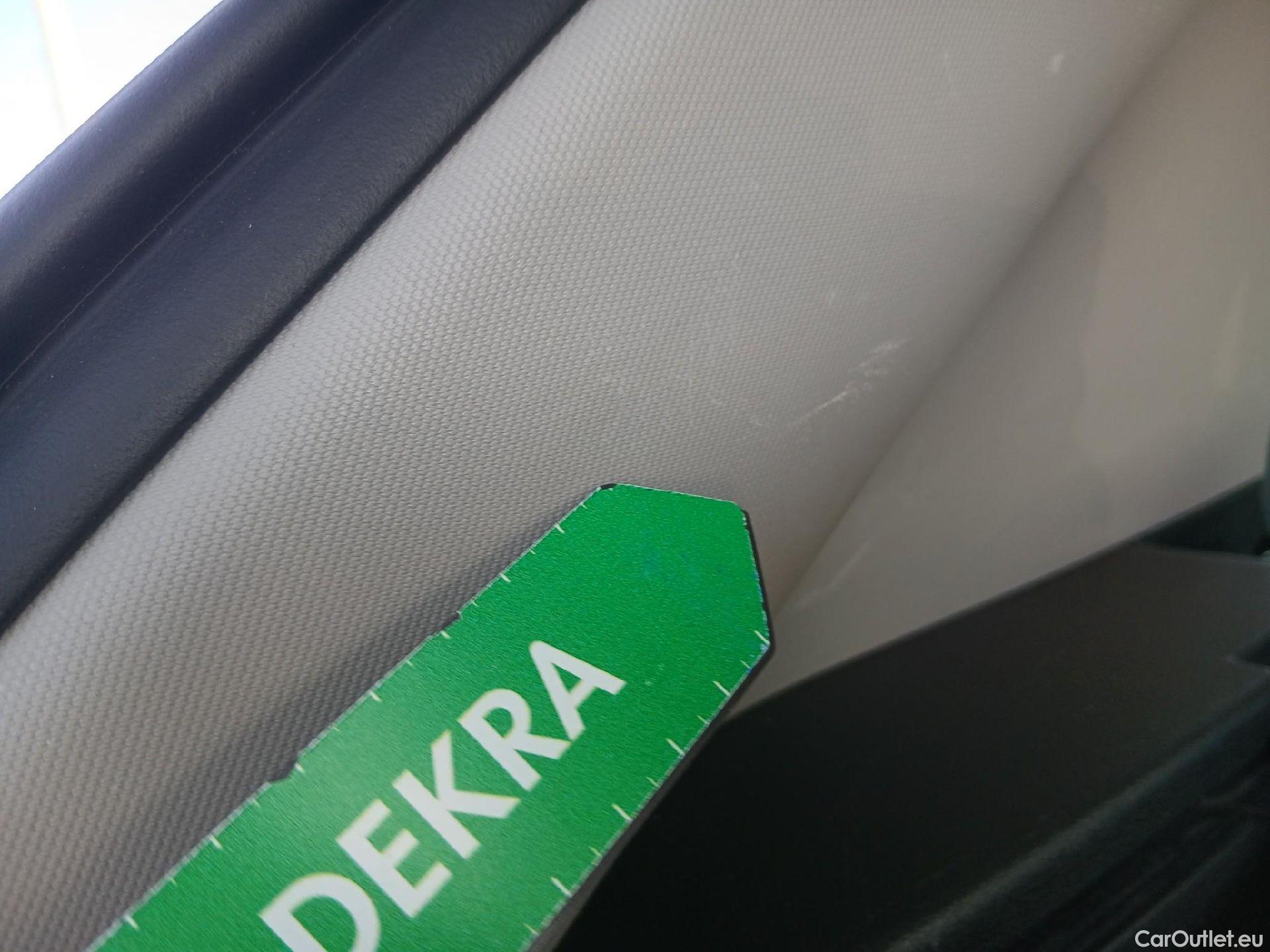  KIA  Sportage  Drive Hybrid 1.6 T-GDi AT6 E6d #48