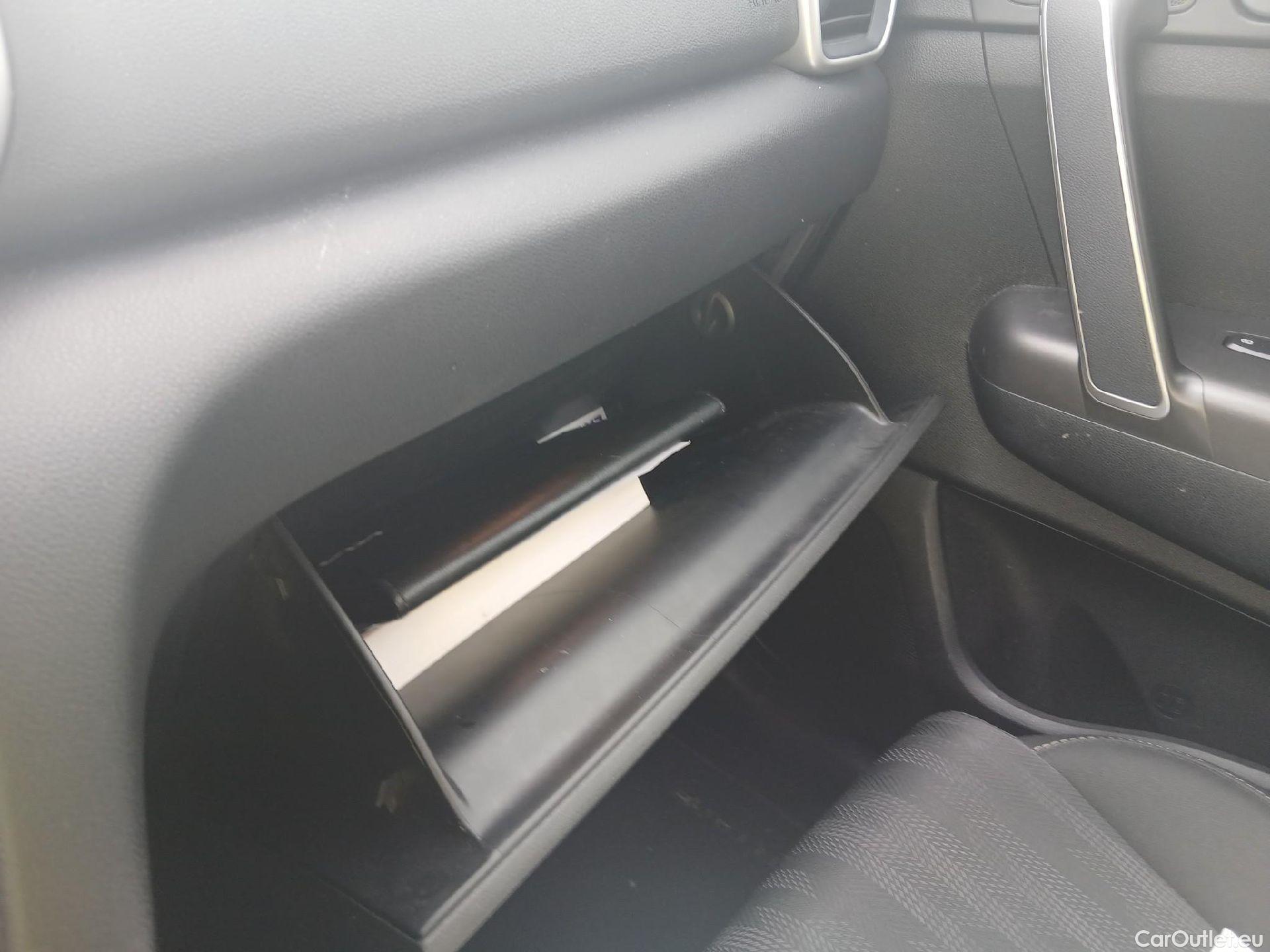  KIA  Sportage KIA  / 2018 / 5P / todoterreno 1.6 MHEV Business 100kW (136CV) 4x2 #1