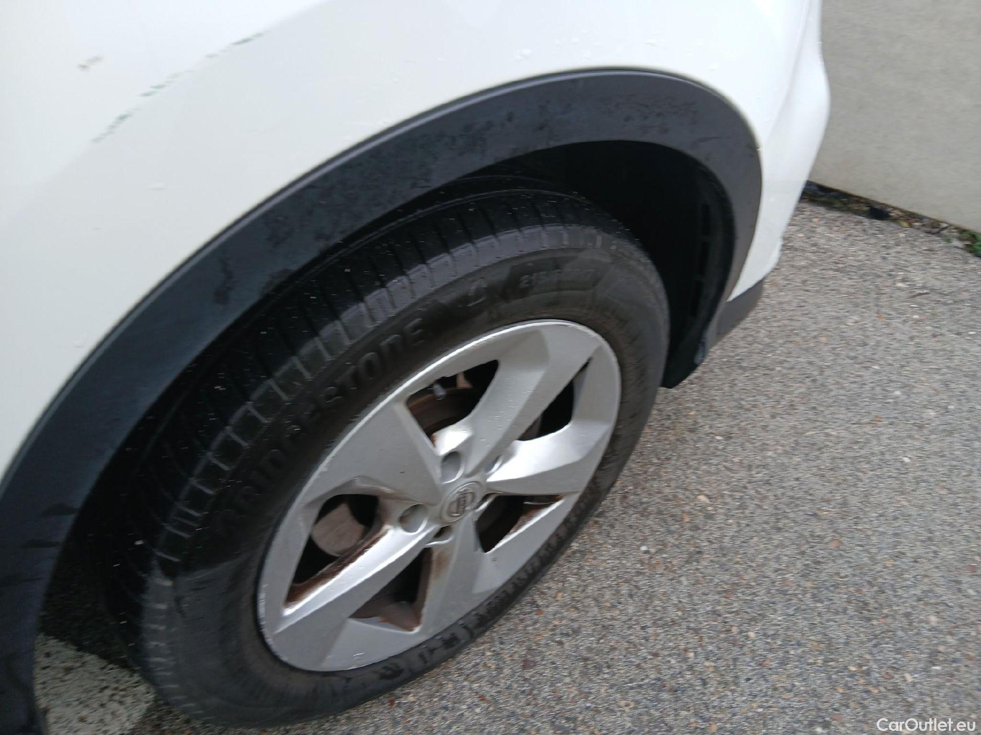  Nissan  Qashqai NISSAN  / 2017 / 5P / todoterreno dCi 150CV (110kW) 4WD ACENTA #7