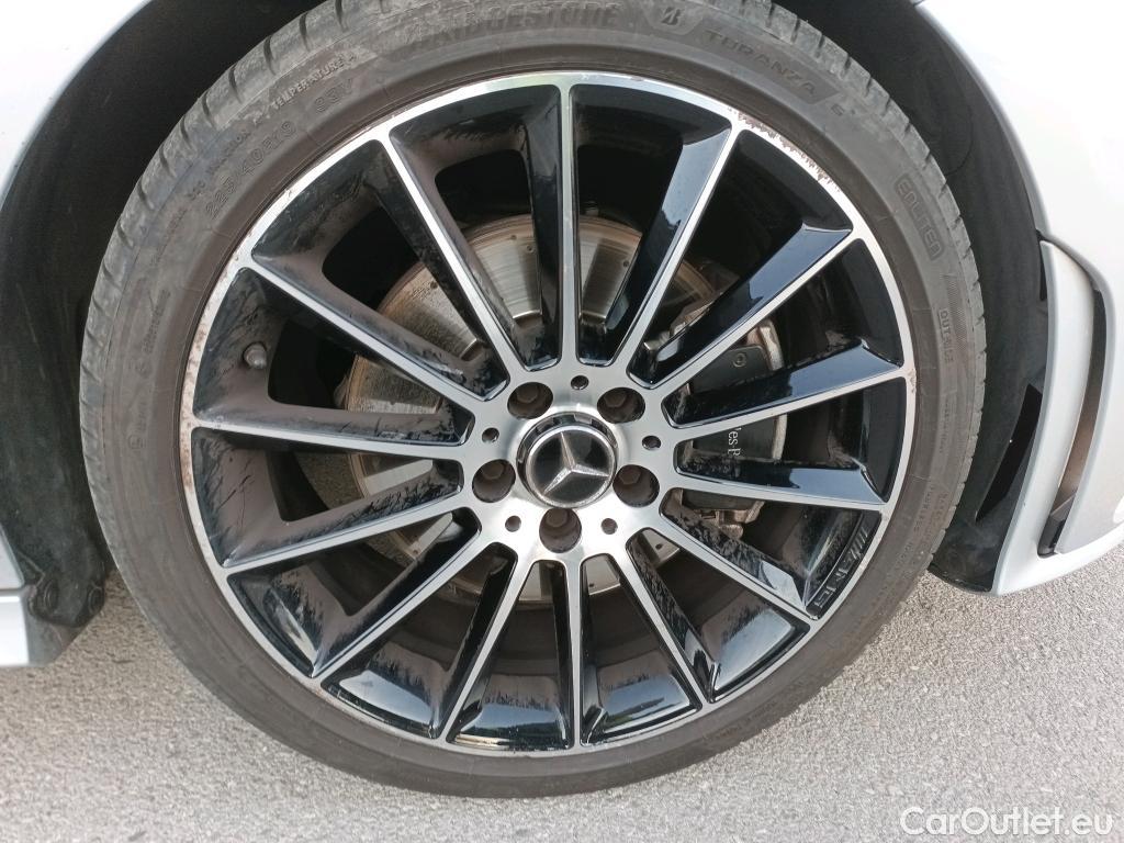  Mercedes  CLA-Klasse MERCEDES-BENZ CLA / 2019 / 5P / familiar CLA 200 D DCT Shooting Brake #7