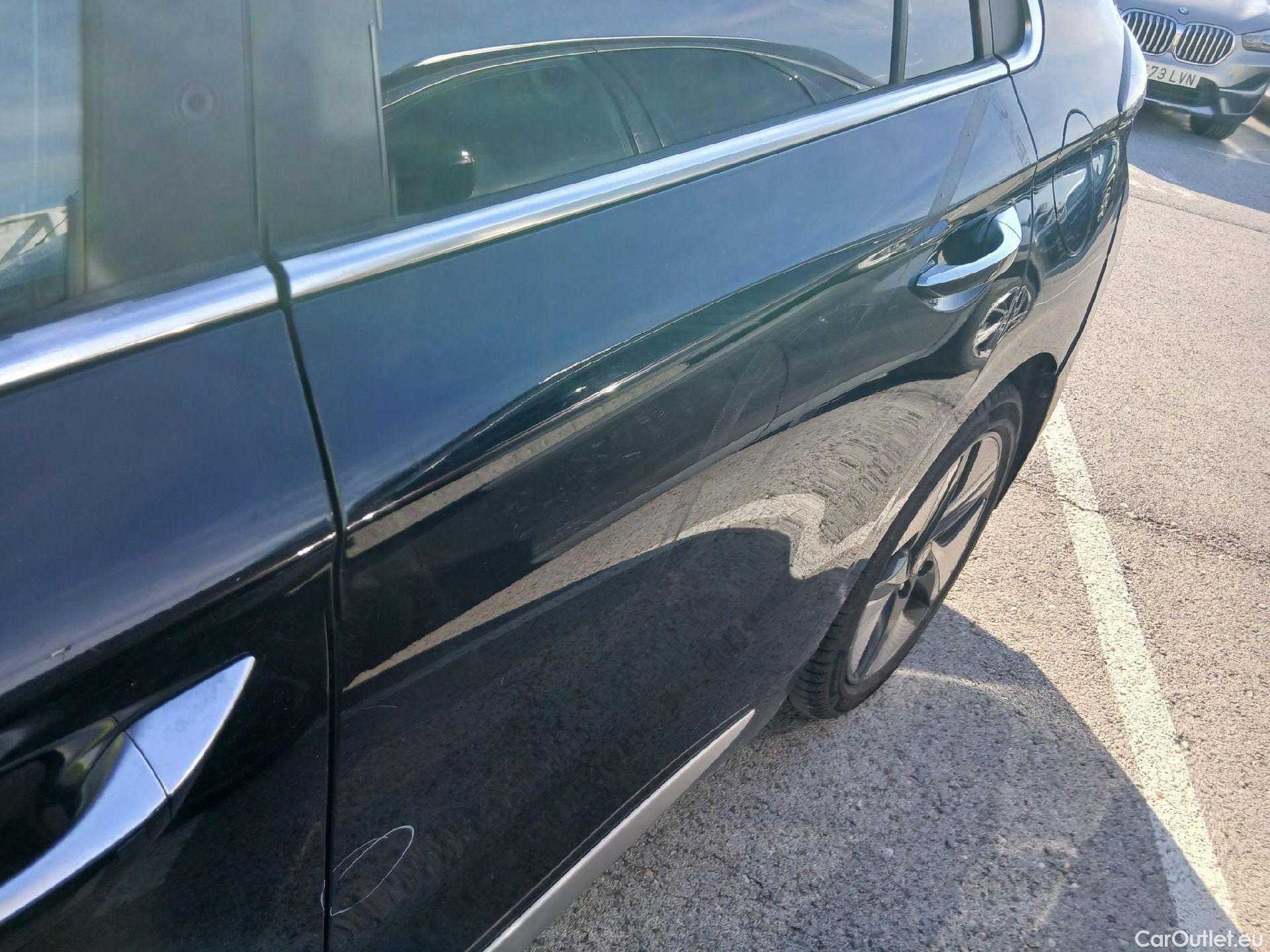  Hyundai   Ioniq HYUNDAI / 2019 / 5P / berlina con portón 1.6 GDI HEV Tecno DCT #11